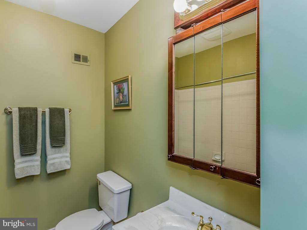 DEEPWOOD - Residential