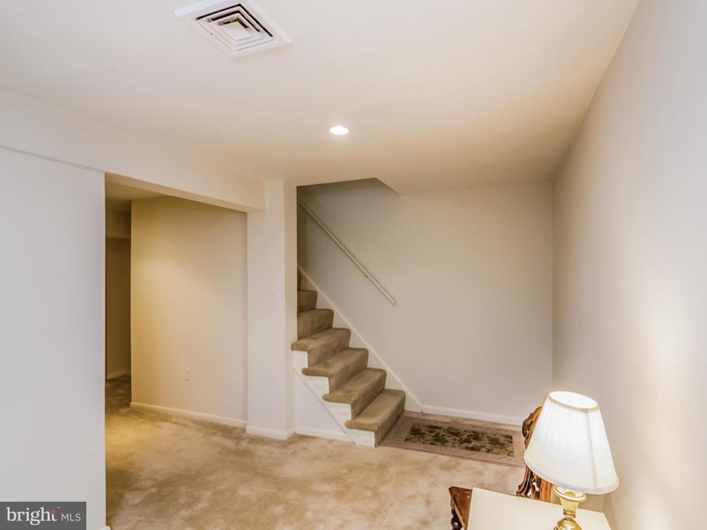 DEEPWOOD - Residential