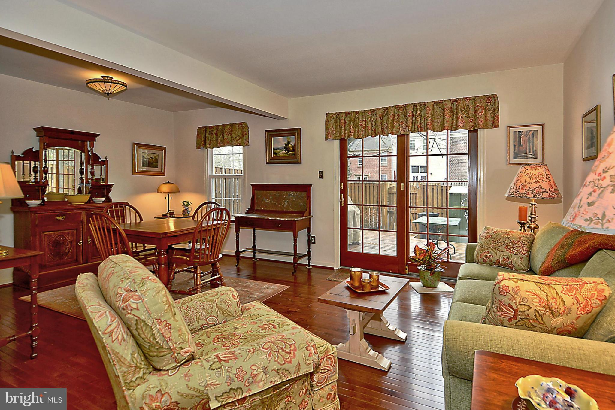 DEEPWOOD - Residential