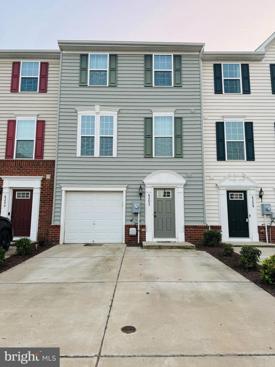 Well maintained 3 level condo townhouse in Waverly Station Subdivision ! This condo townhouse boasts three bedrooms, 2 full bath, 2 half bath, storage space on the first level, Nice deck to relax after a long day, Don't miss out on this one! This property is located near school, Stores, routes 28 & 29