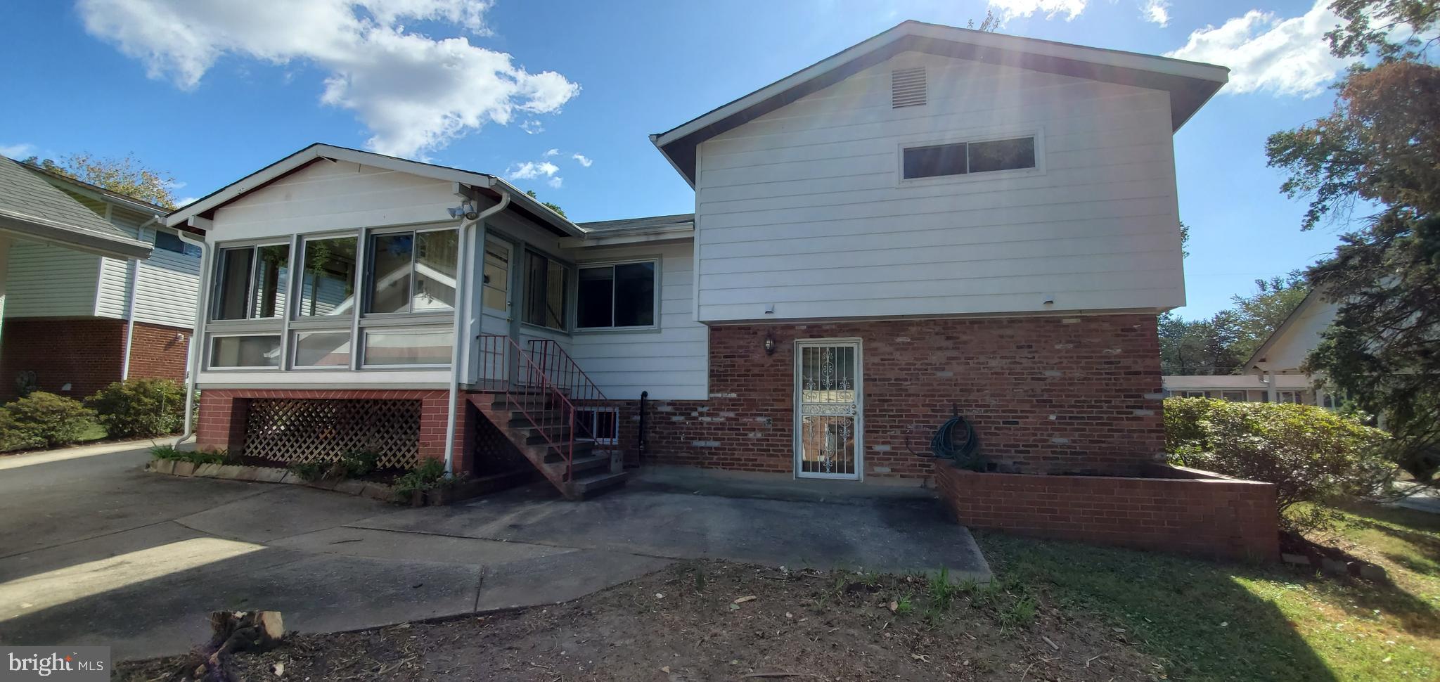 BEL PRE WOODS - Residential