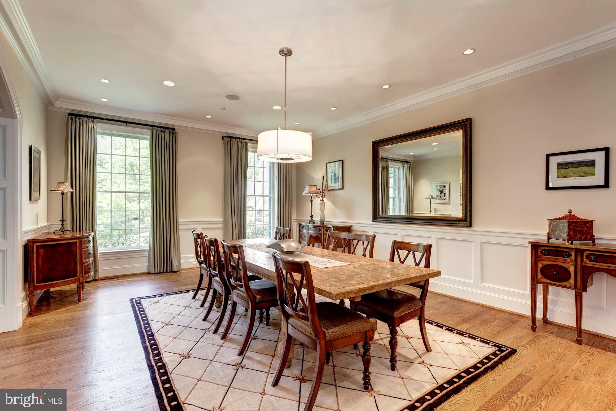 POTOMAC OUTSIDE - Residential