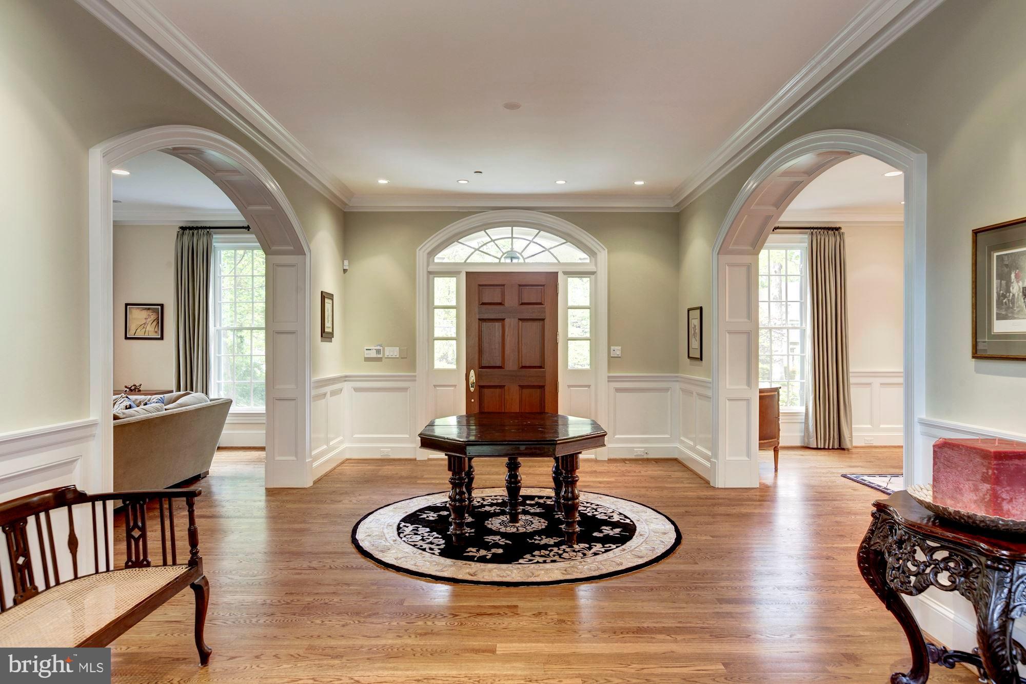 POTOMAC OUTSIDE - Residential