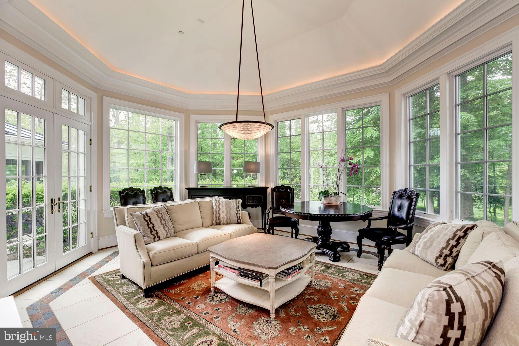 POTOMAC OUTSIDE - Residential