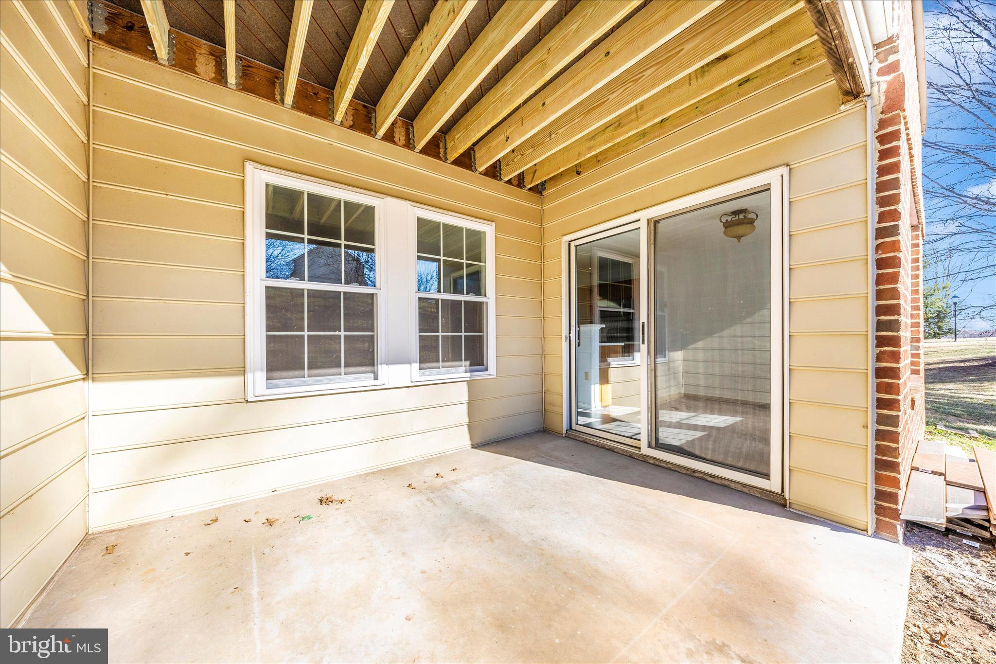 LAKETREE - Residential