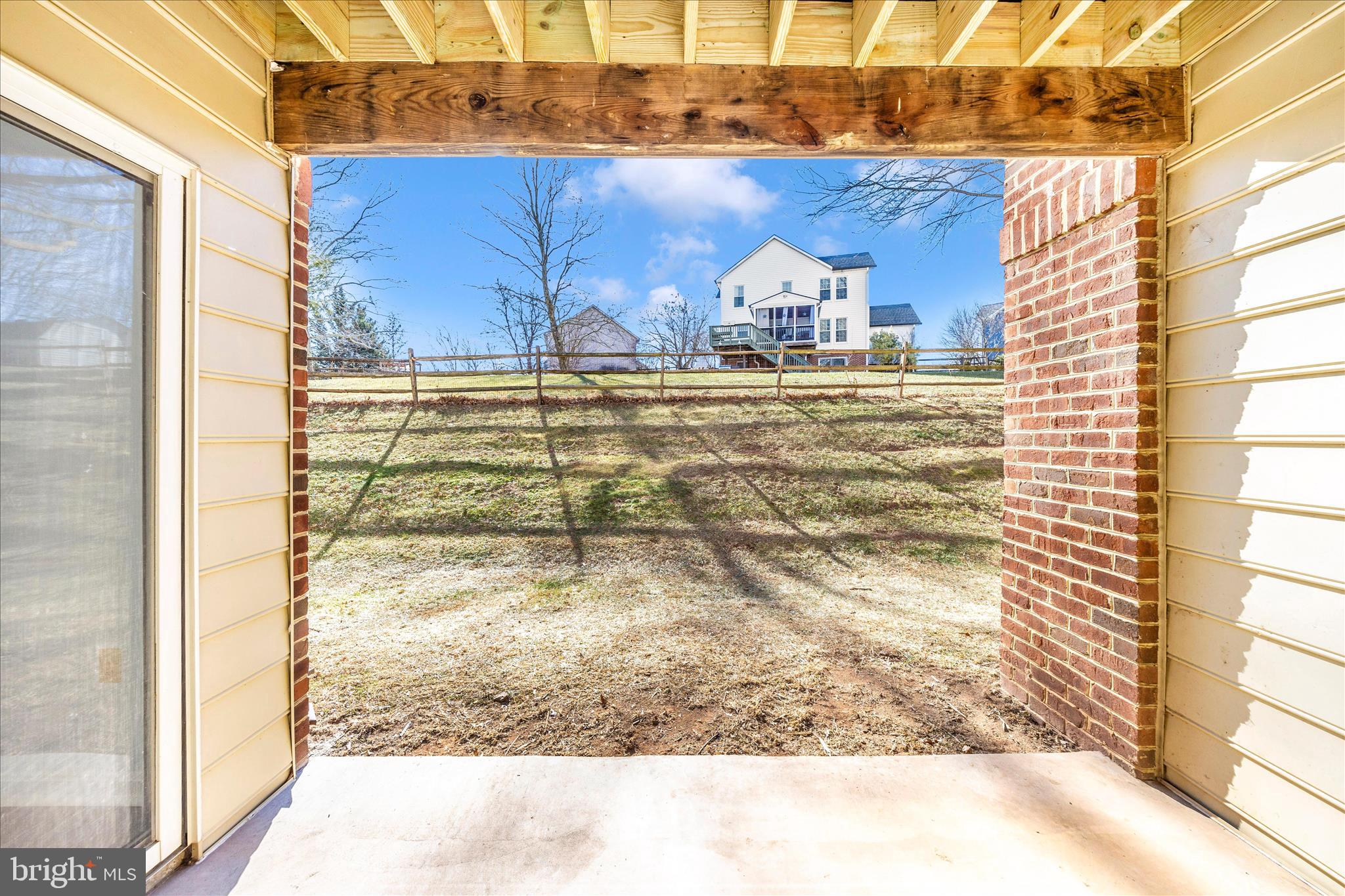 LAKETREE - Residential