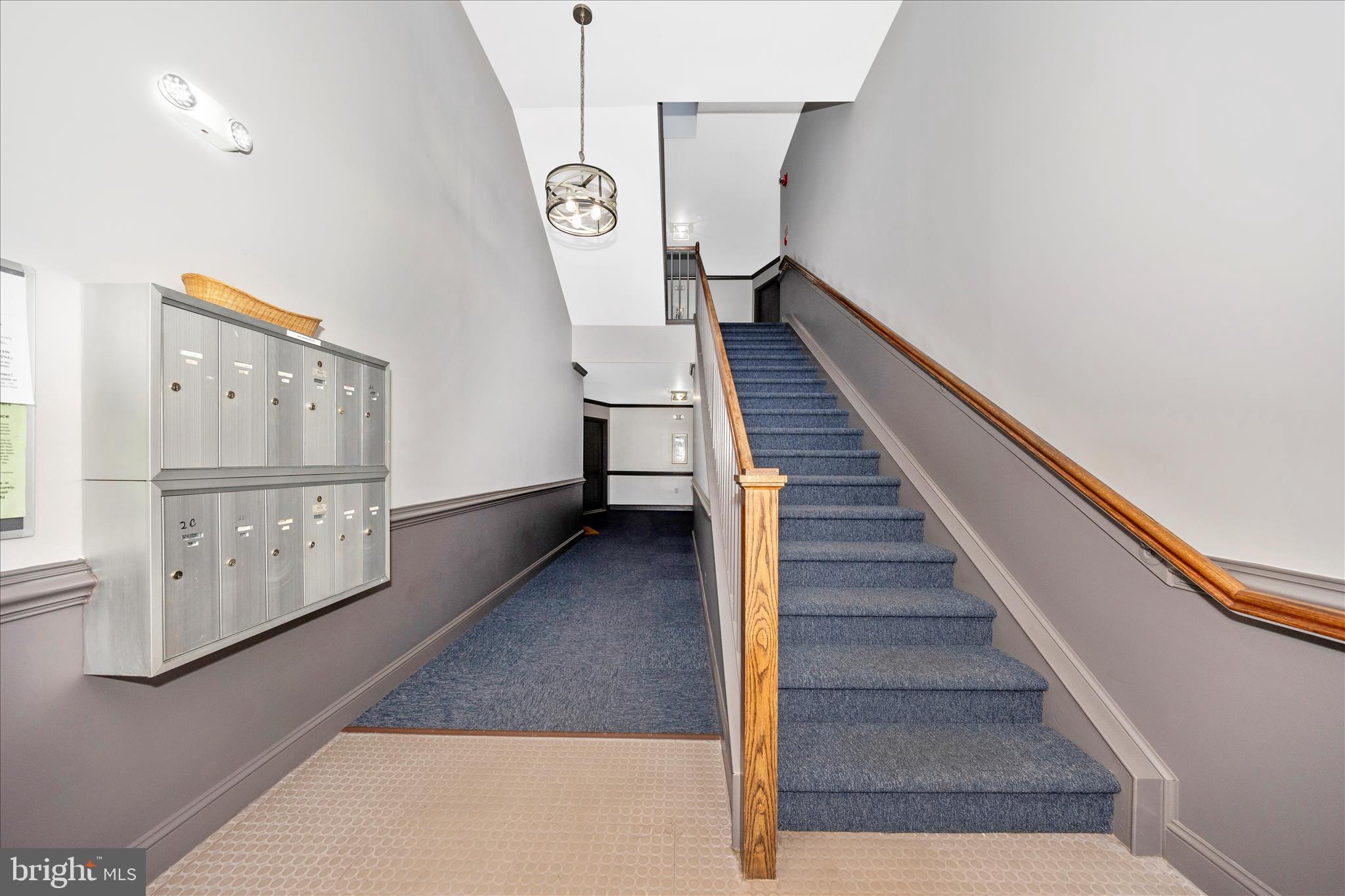 LAKETREE - Residential