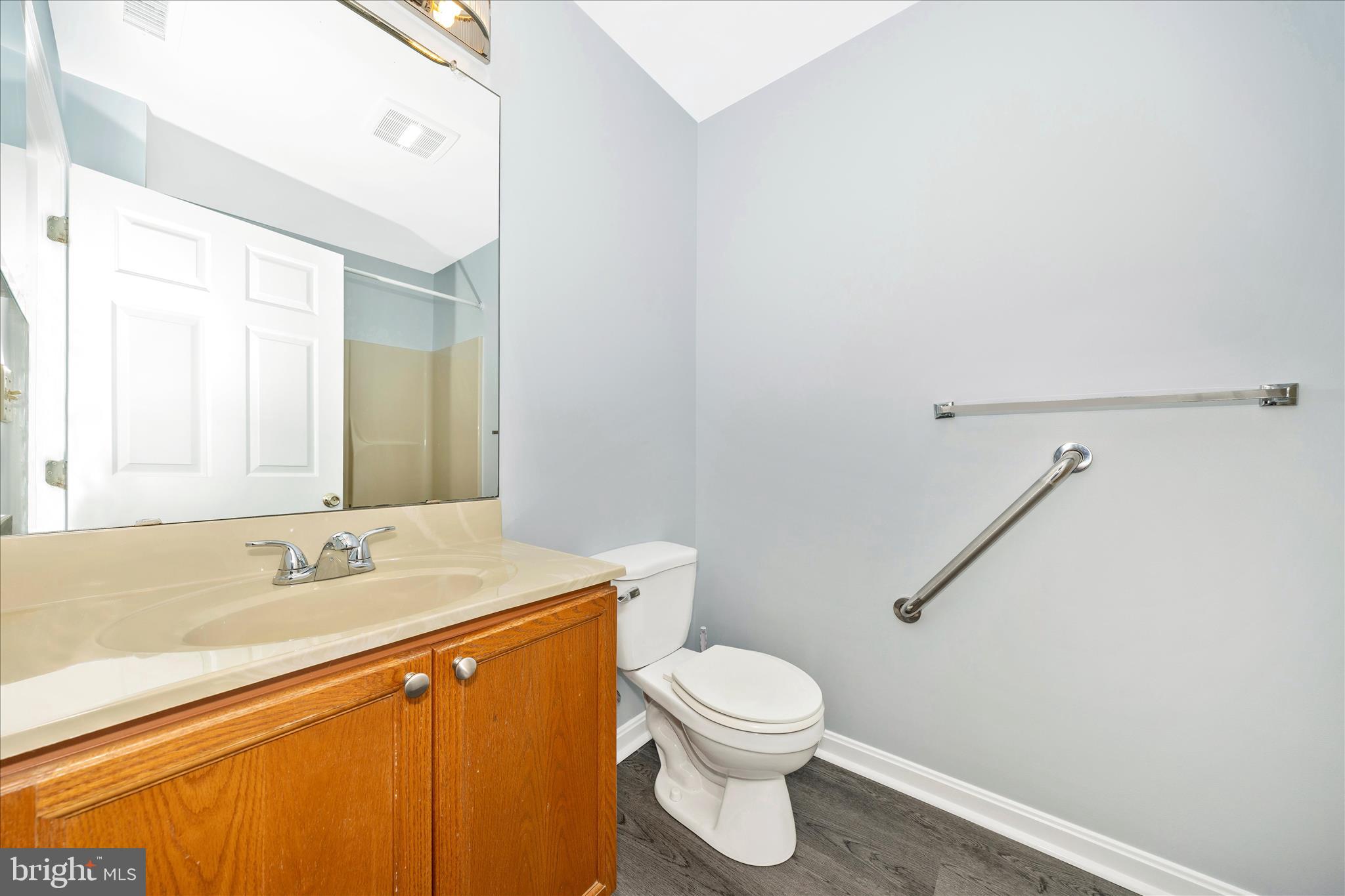 LAKETREE - Residential