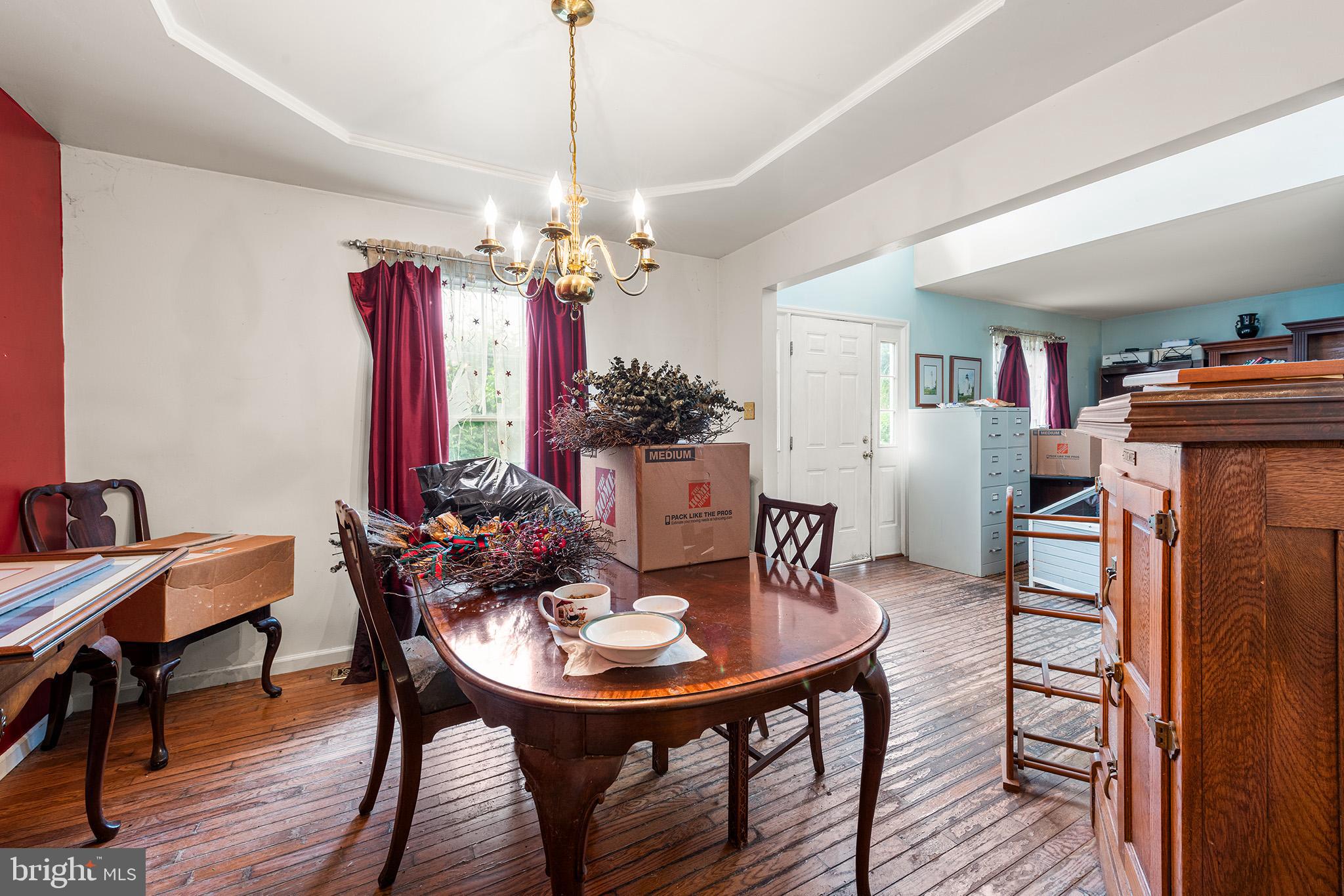 1049 CHRISTINA DRIVE