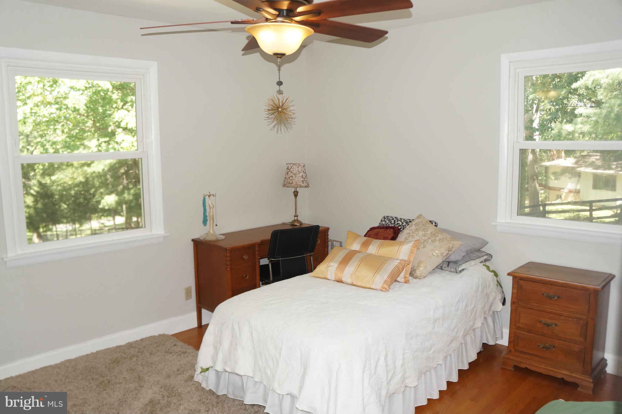 LONGVIEW - Residential