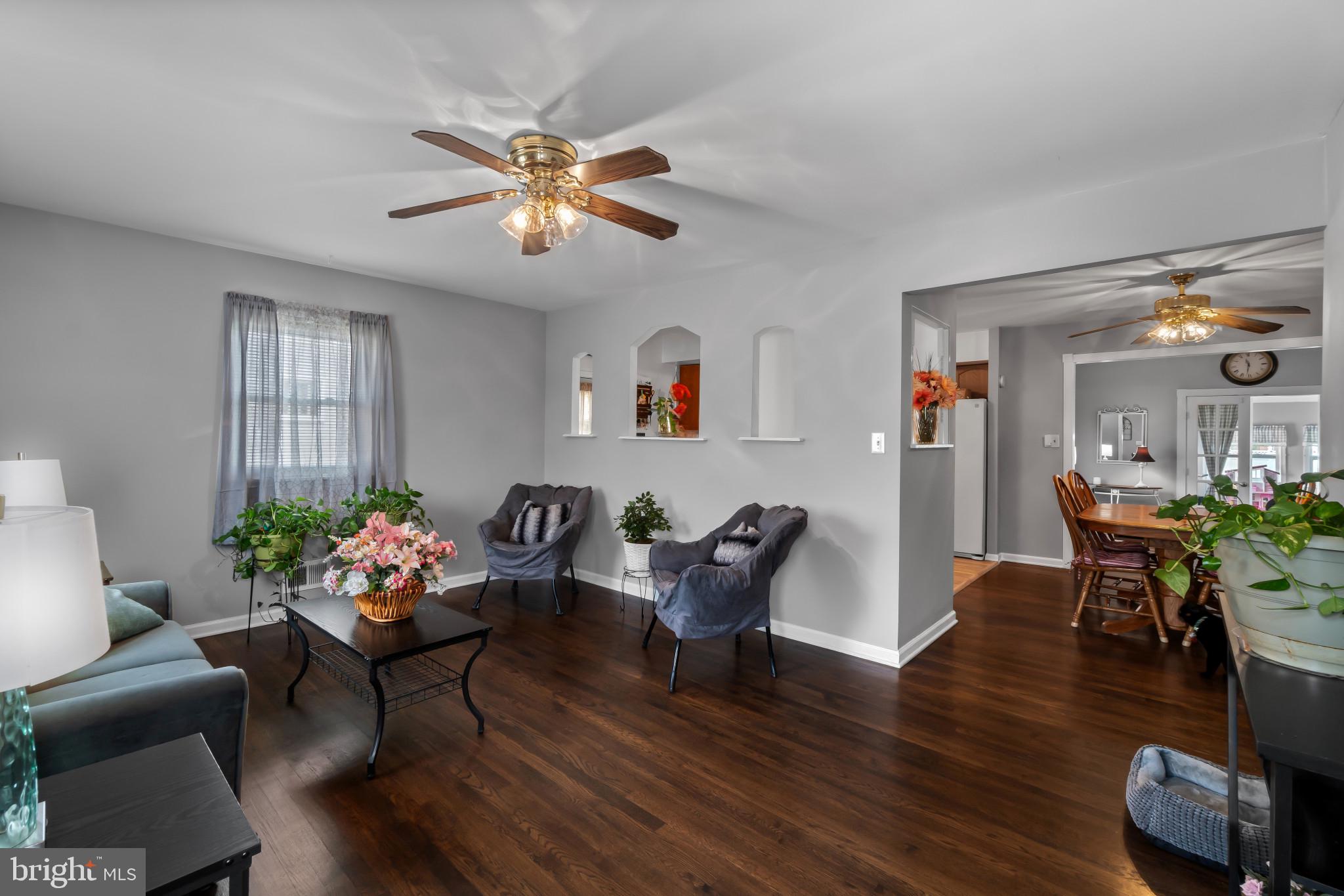 CARROLLWOOD - Residential
