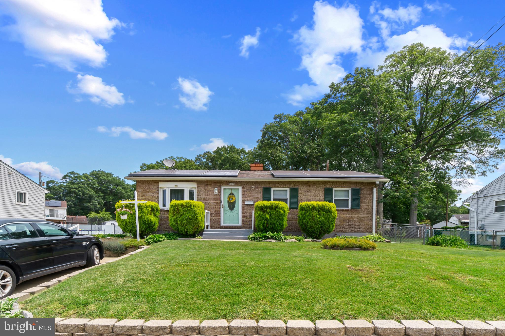 CARROLLWOOD - Residential
