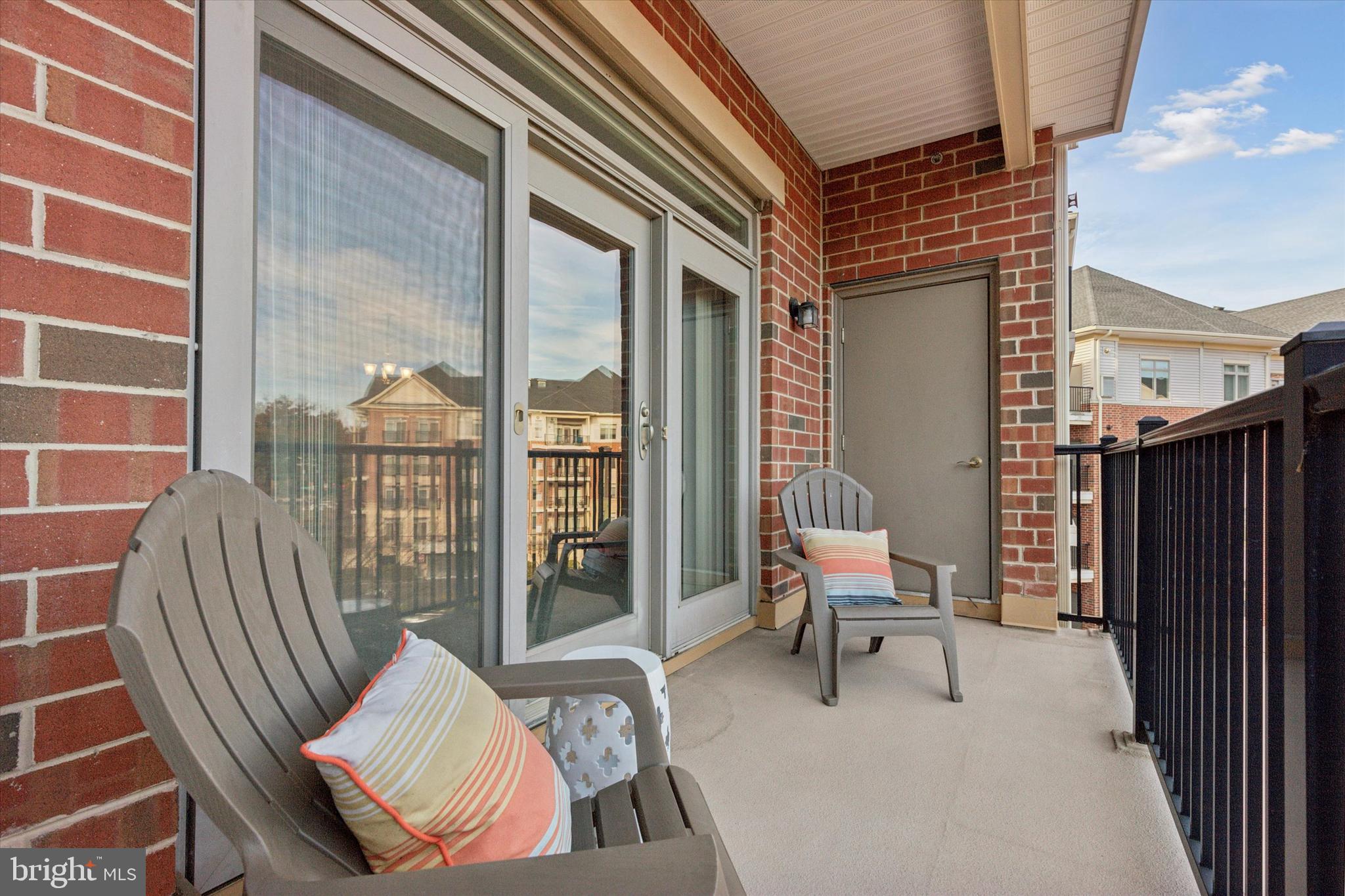 HUNTINGDON PLACE - Residential