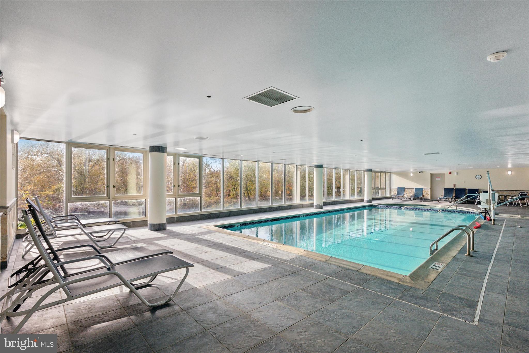 HUNTINGDON PLACE - Residential