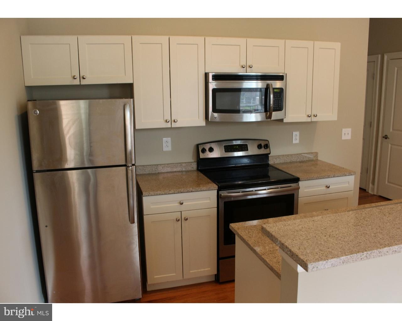WASHINGTON SQ - Residential Lease