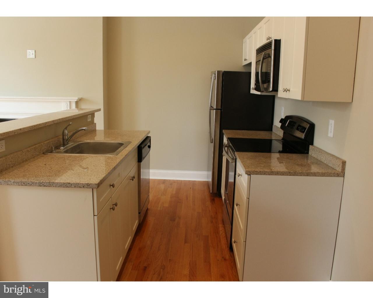 WASHINGTON SQ - Residential Lease