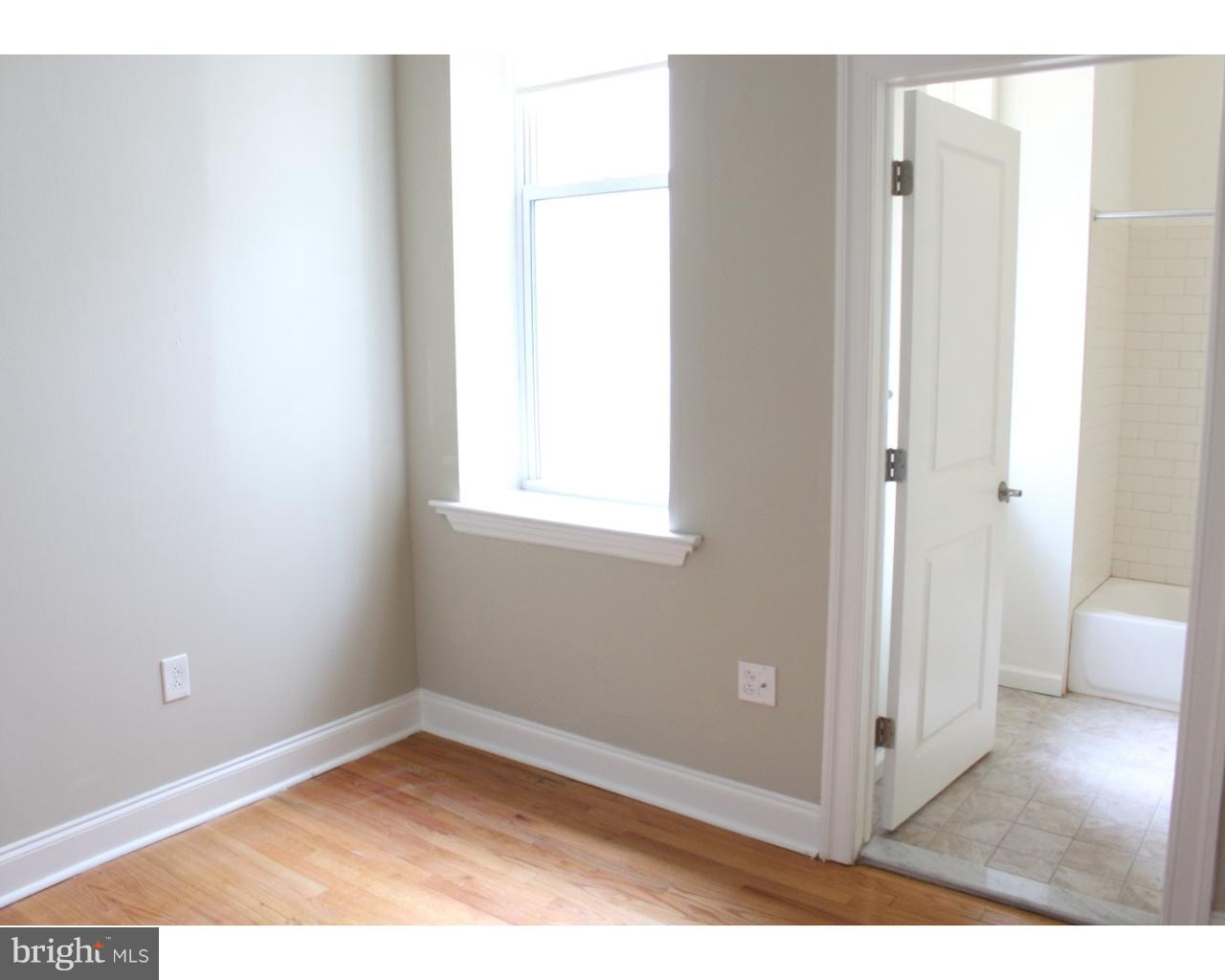 WASHINGTON SQ - Residential Lease