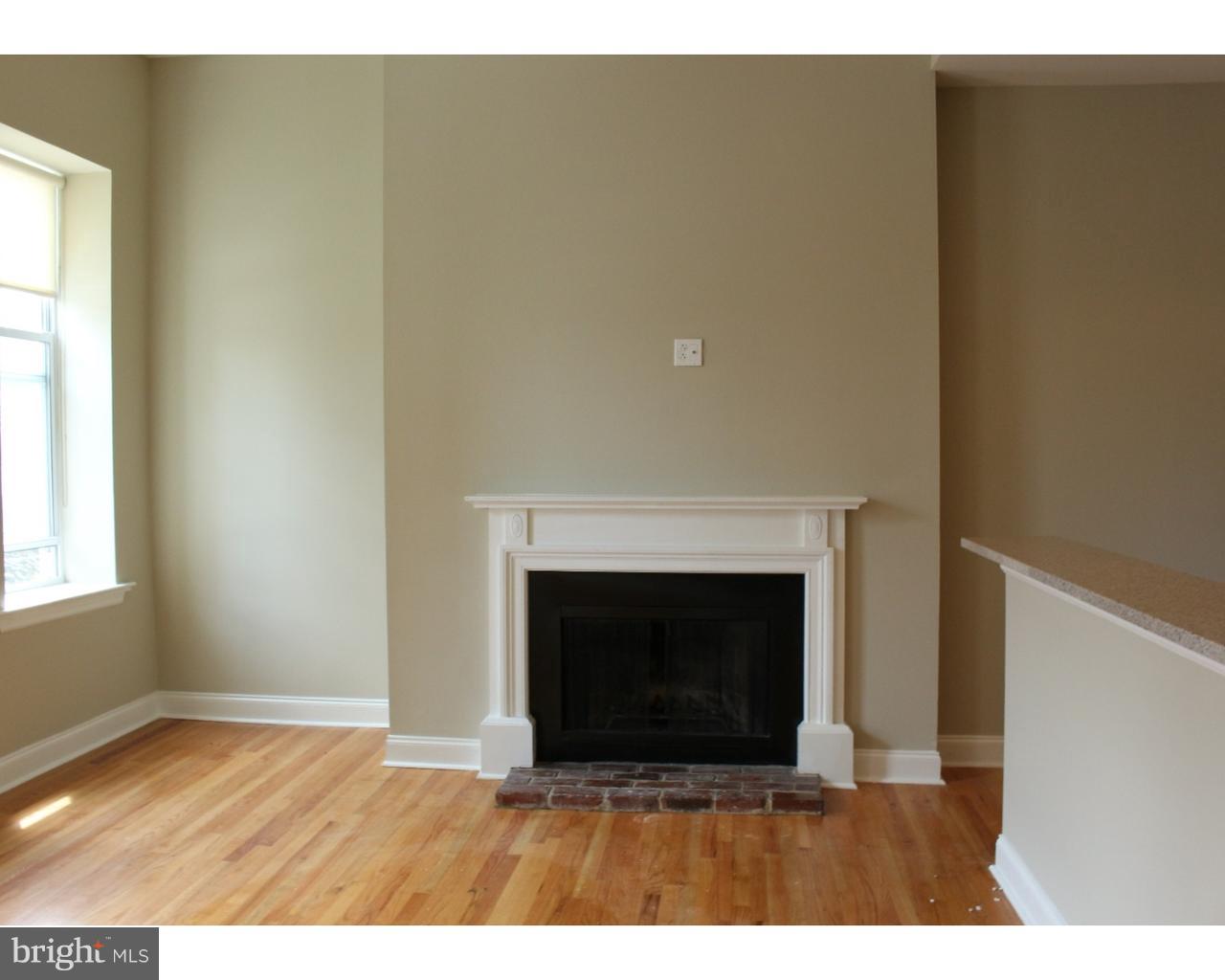 WASHINGTON SQ - Residential Lease