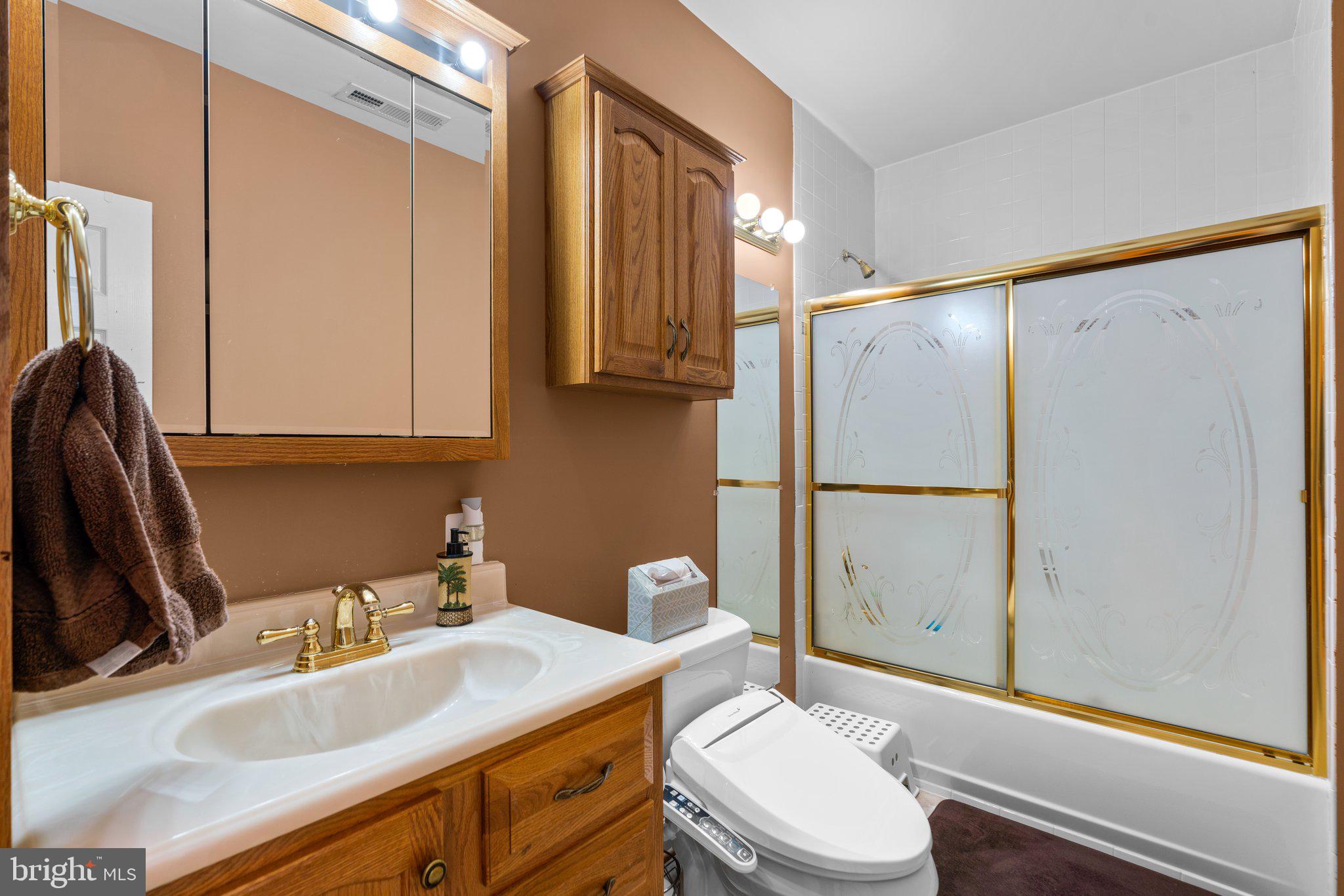 SENECA SPRINGS - Residential