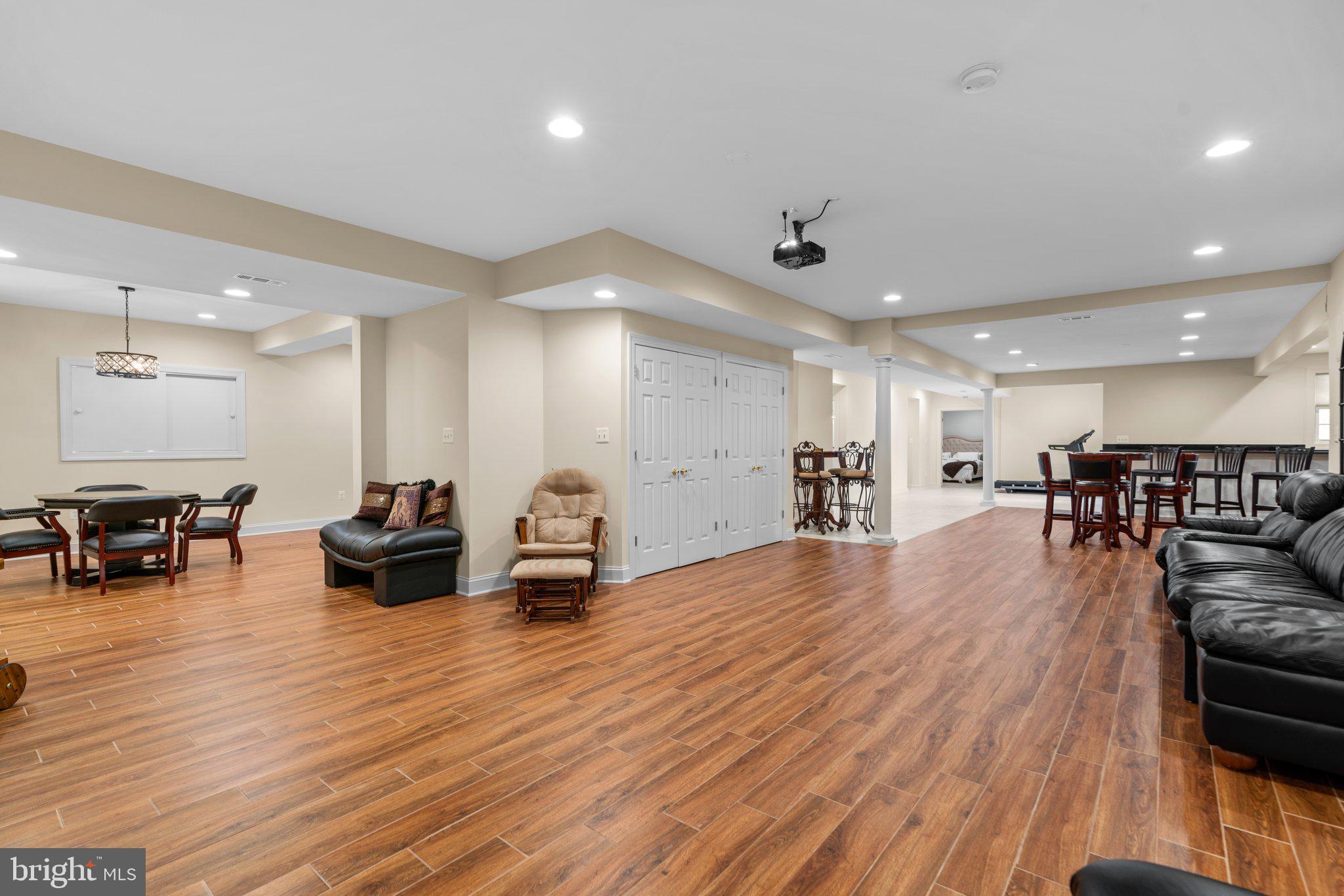 SENECA SPRINGS - Residential