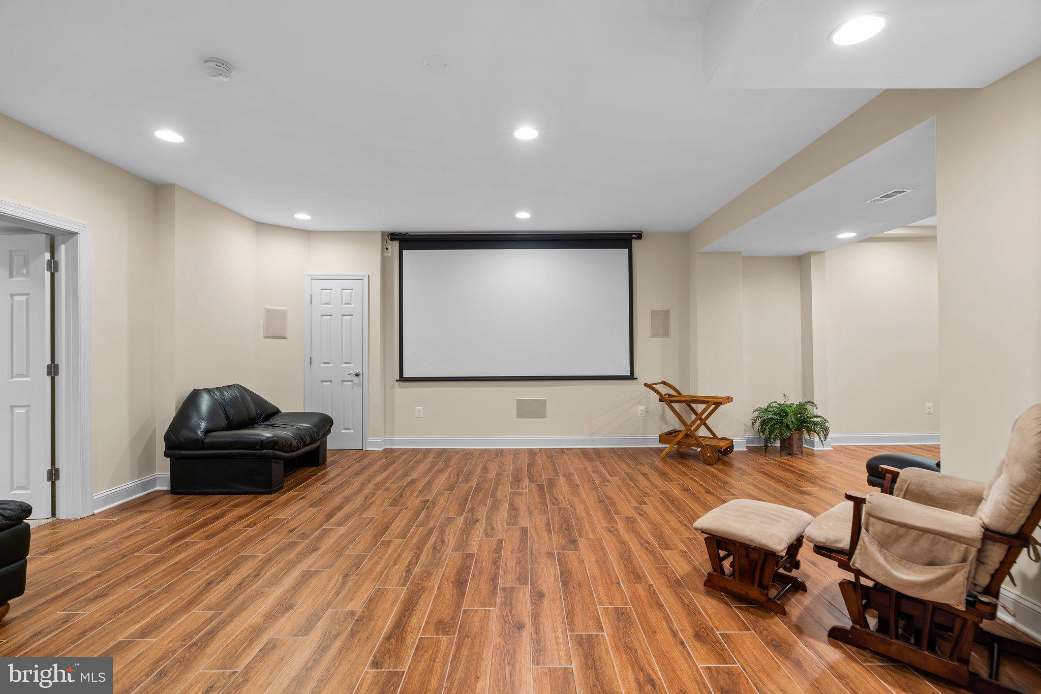 SENECA SPRINGS - Residential