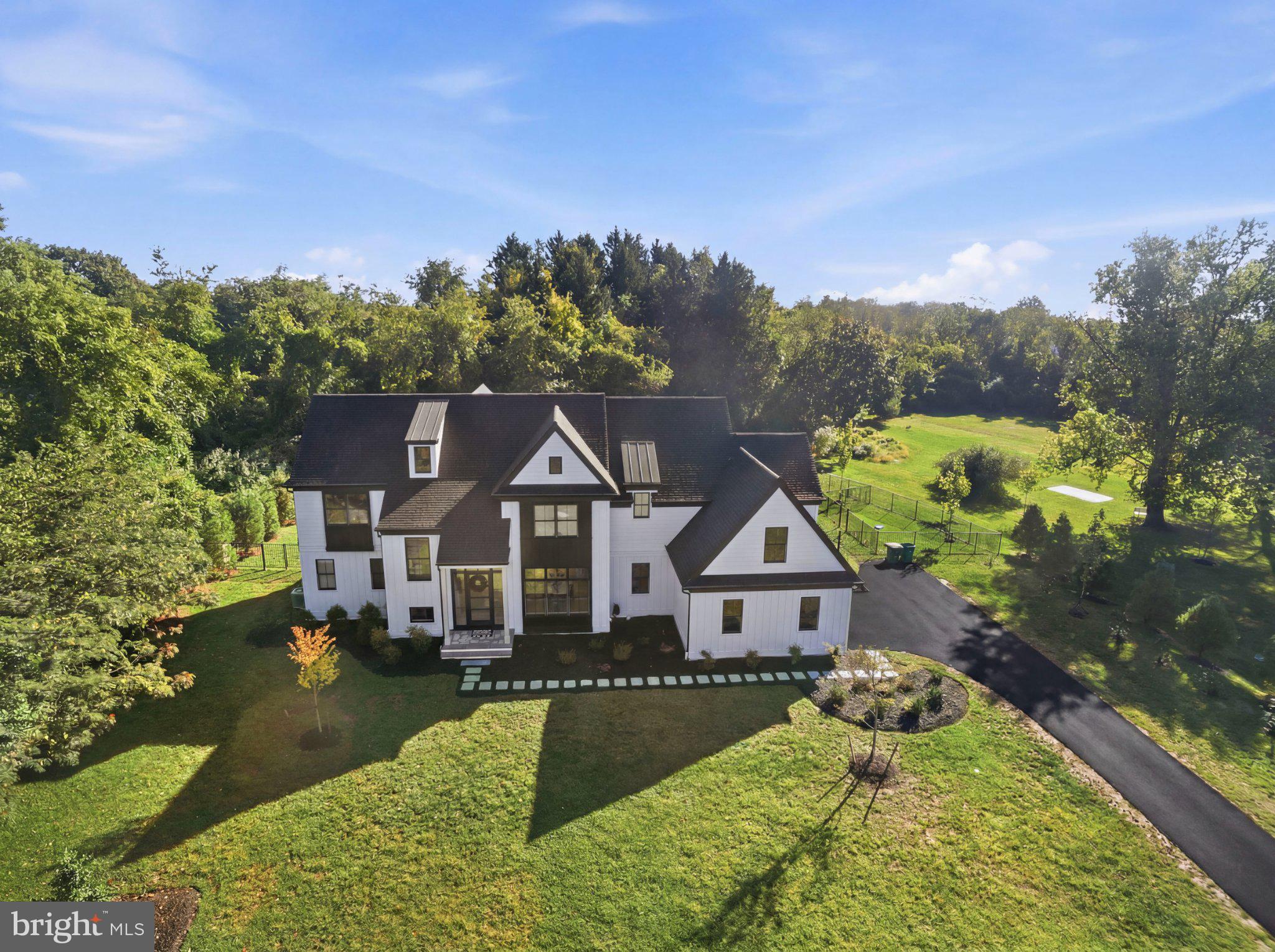 1337 VALLEY ROAD