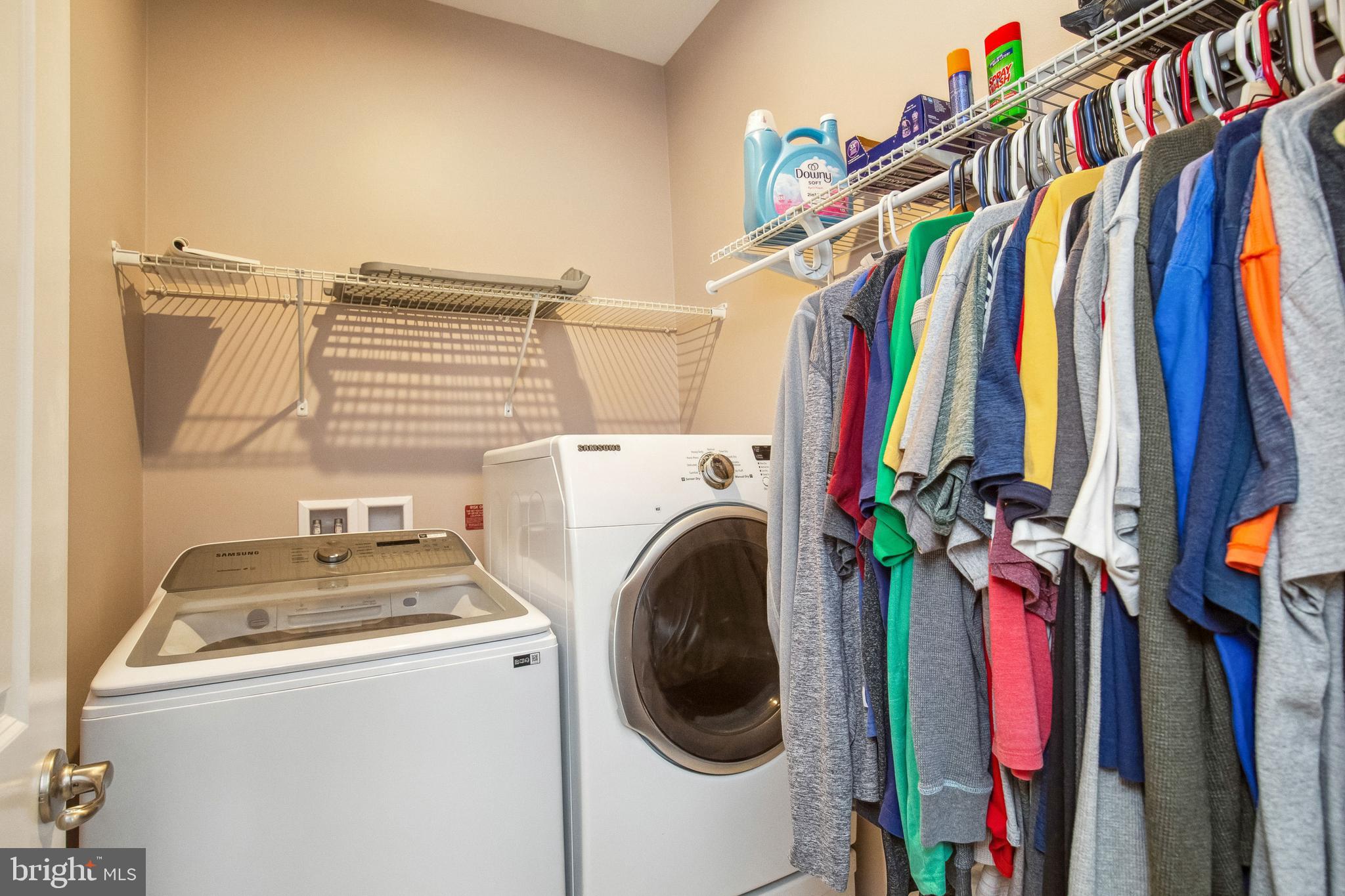 BRADLEY SQUARE - Residential