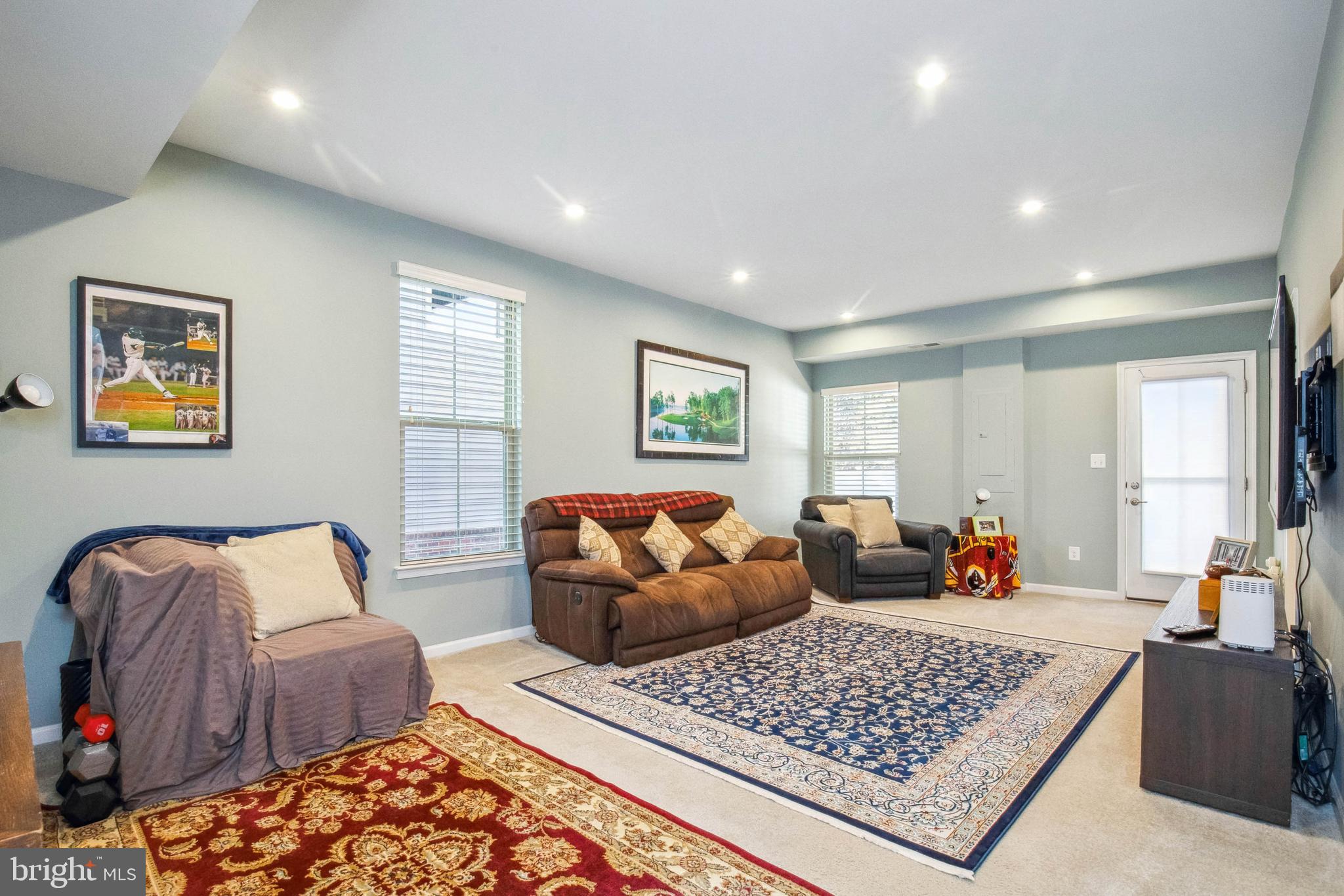 BRADLEY SQUARE - Residential