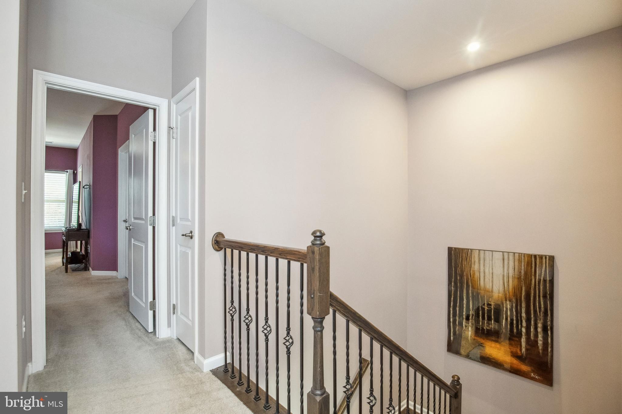 BRADLEY SQUARE - Residential