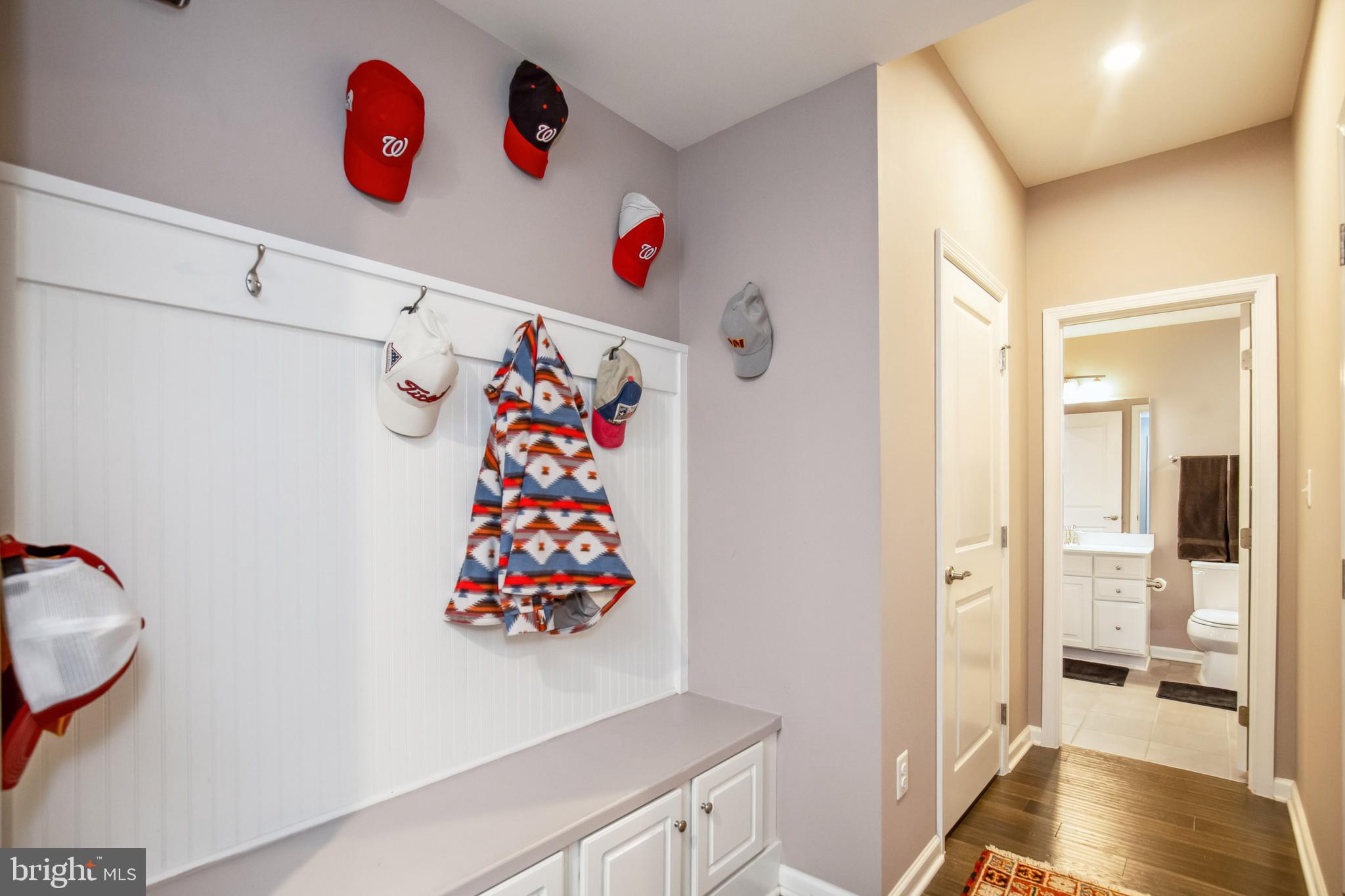 BRADLEY SQUARE - Residential