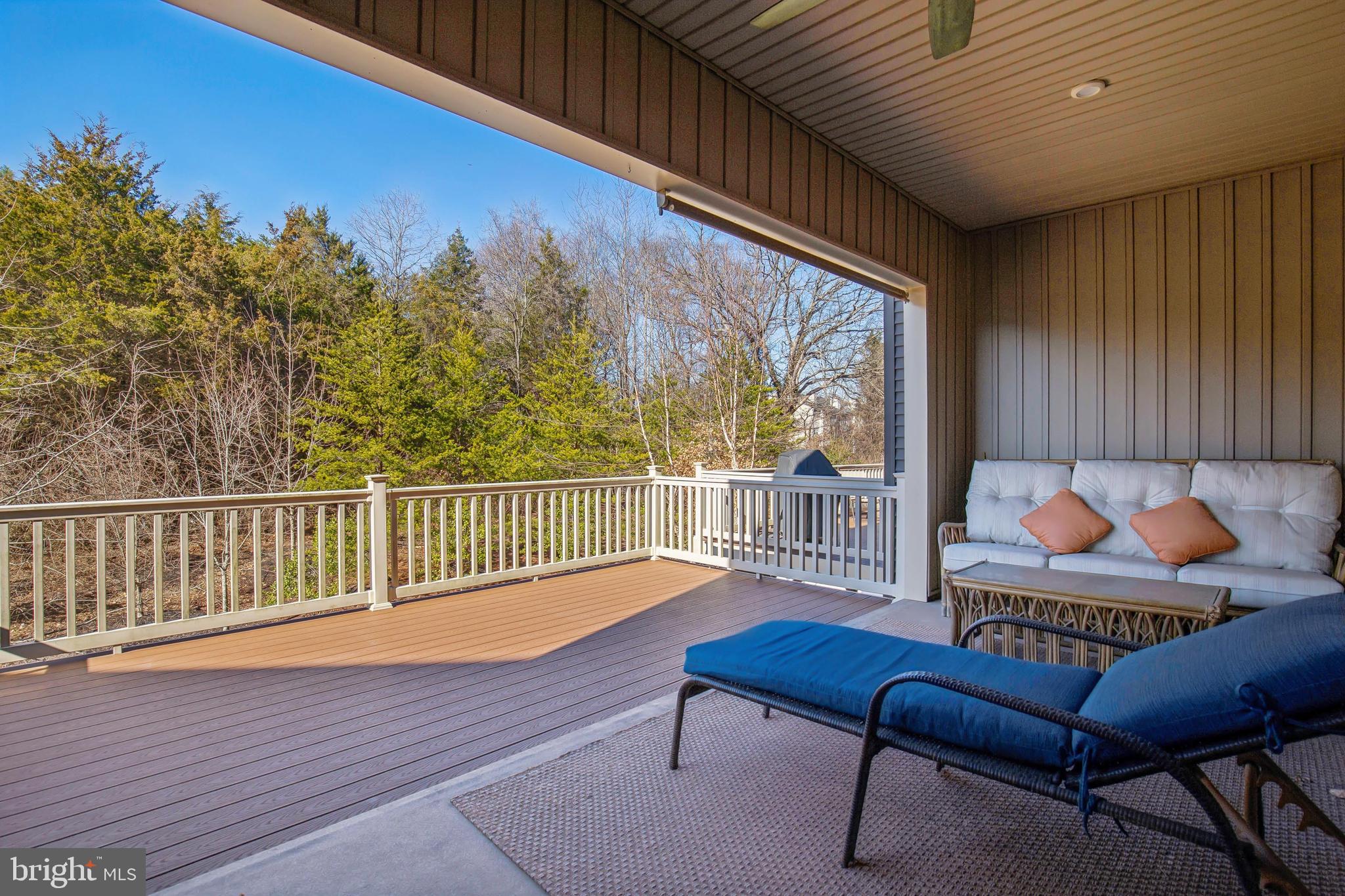 BRADLEY SQUARE - Residential