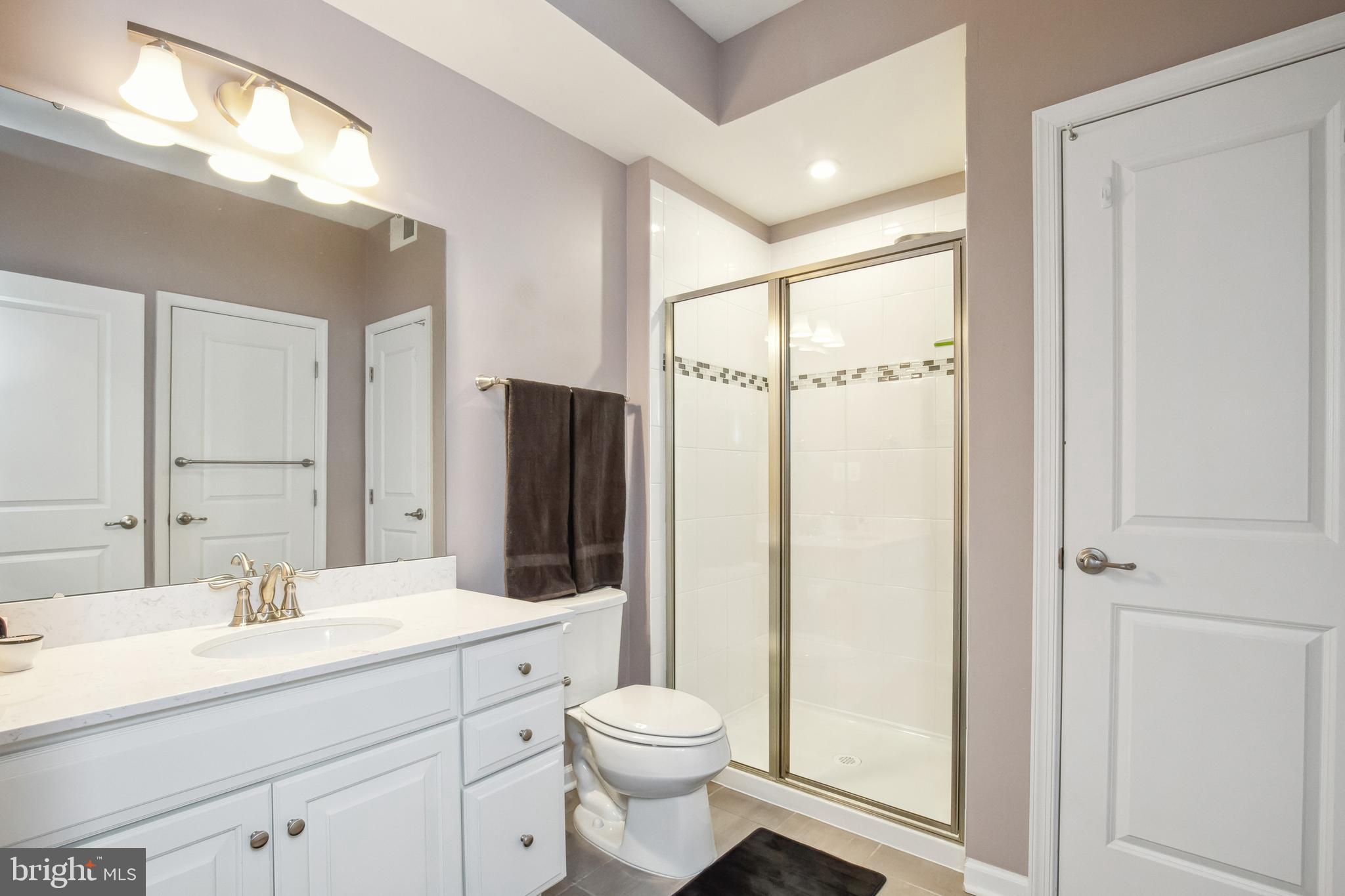 BRADLEY SQUARE - Residential