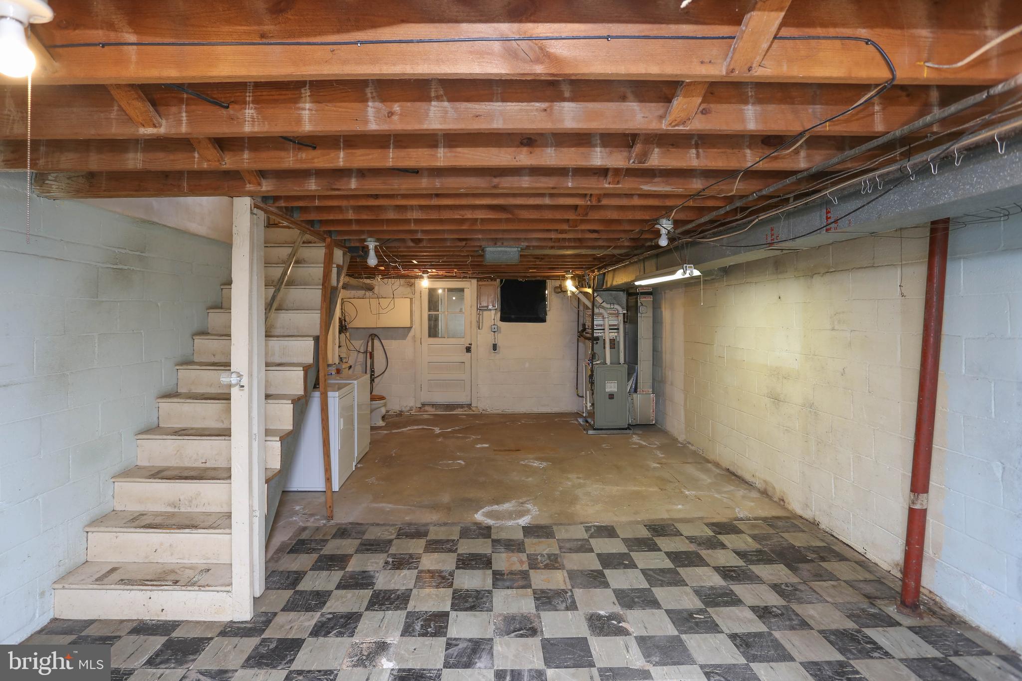 MIDDLESEX - Residential