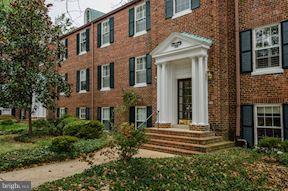 ROSEMONT STATION - Residential Lease