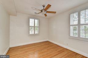 ROSEMONT STATION - Residential Lease