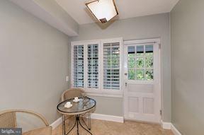 ROSEMONT STATION - Residential Lease