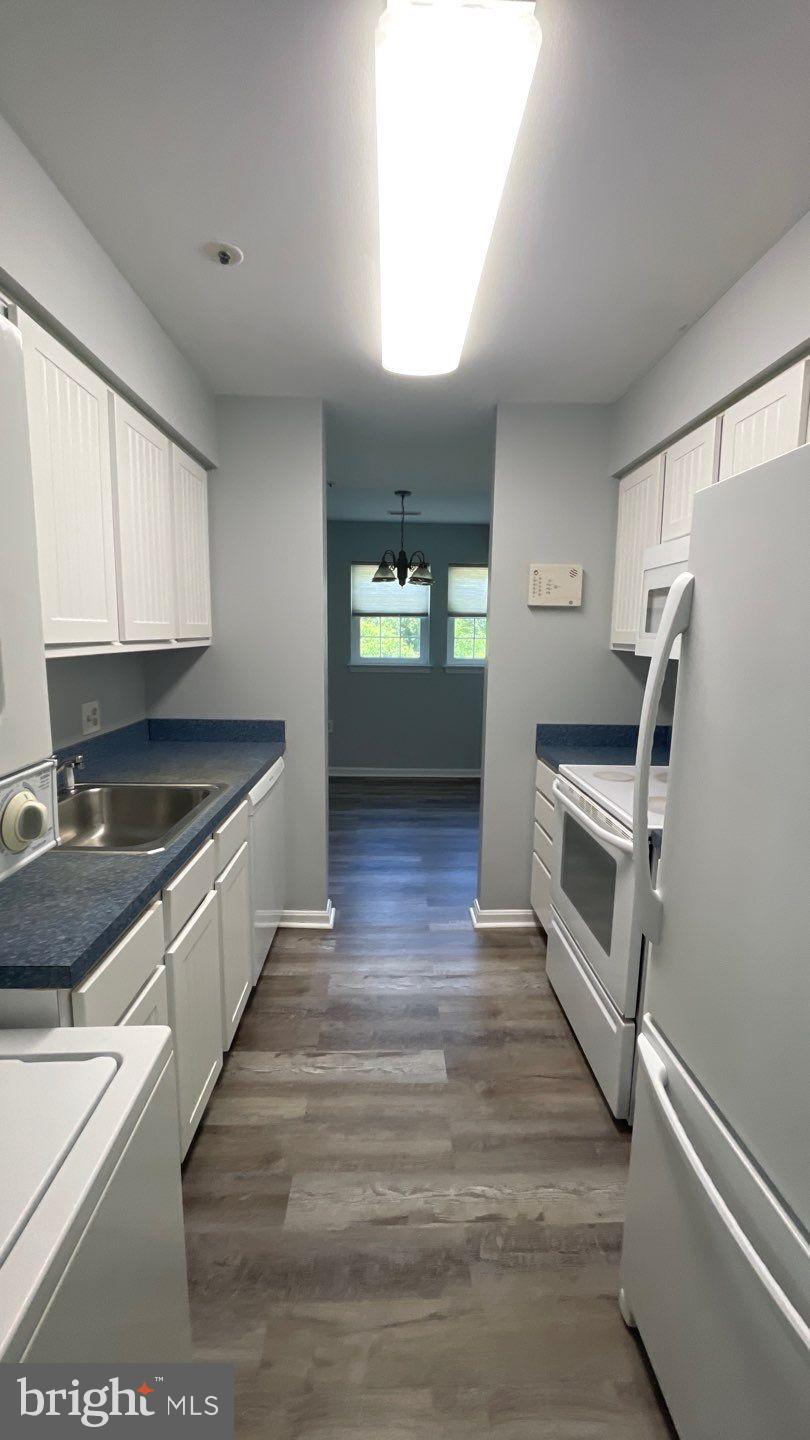 MONTGOMERY RUN - Residential Lease