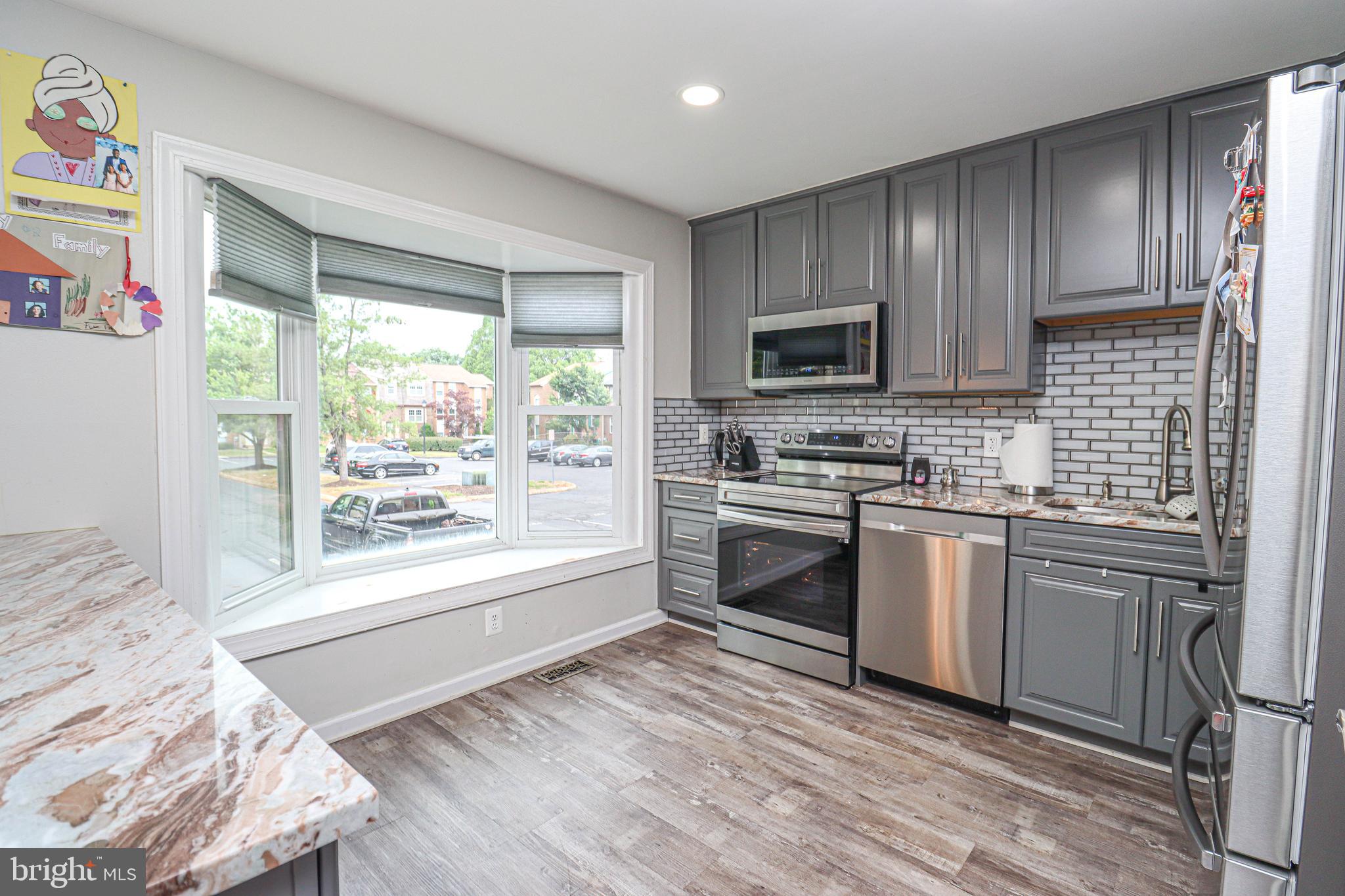 CROFTON VILLAGE - Residential Lease