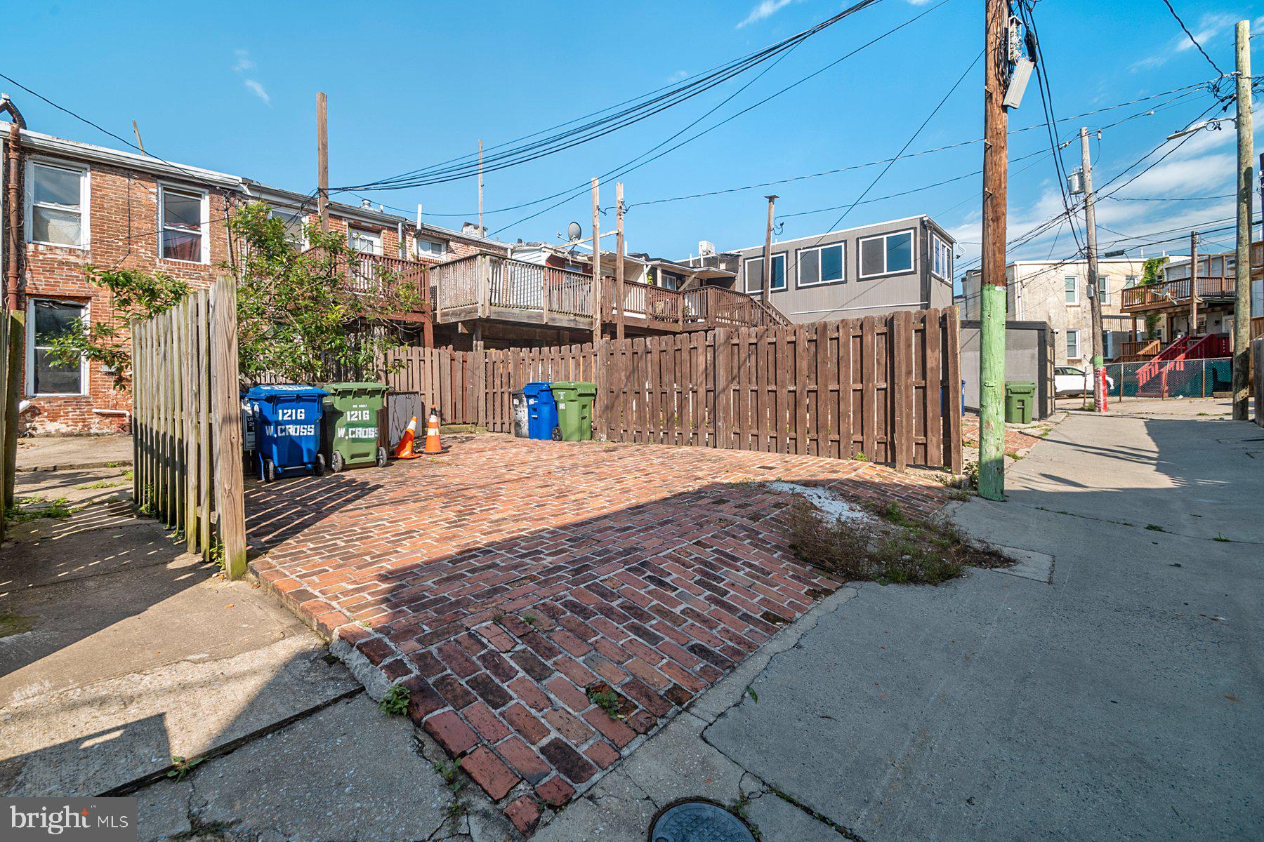 WASHINGTON VILLAGE - Residential