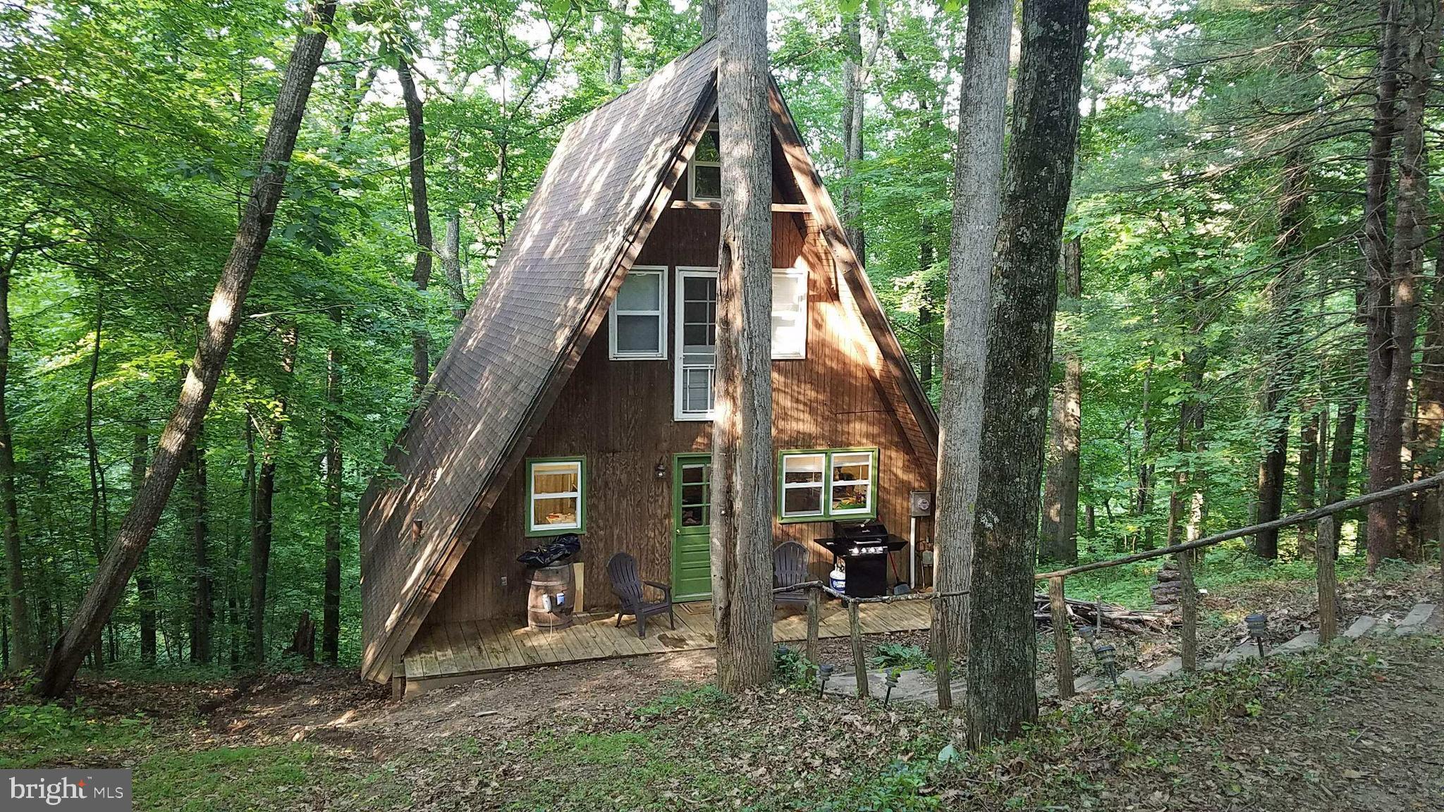 WHITE OAK LAKE - Residential