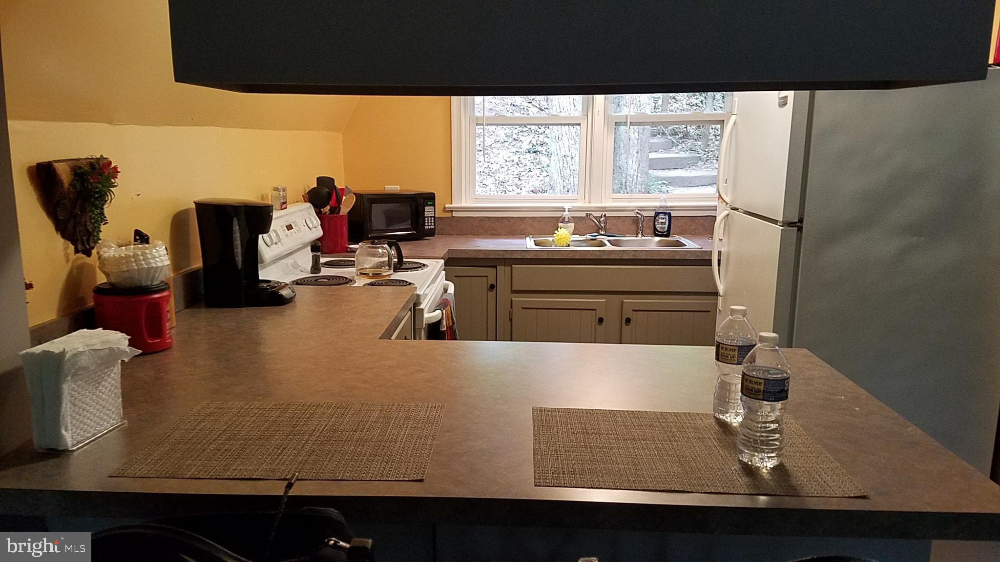 WHITE OAK LAKE - Residential