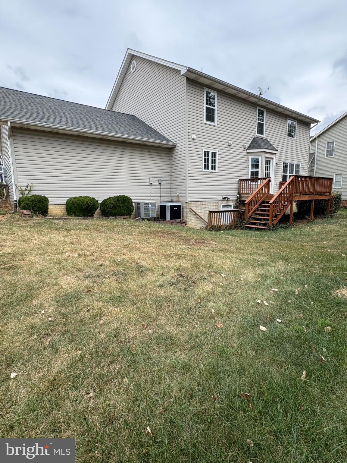 WOODSIDE ESTATES - Residential