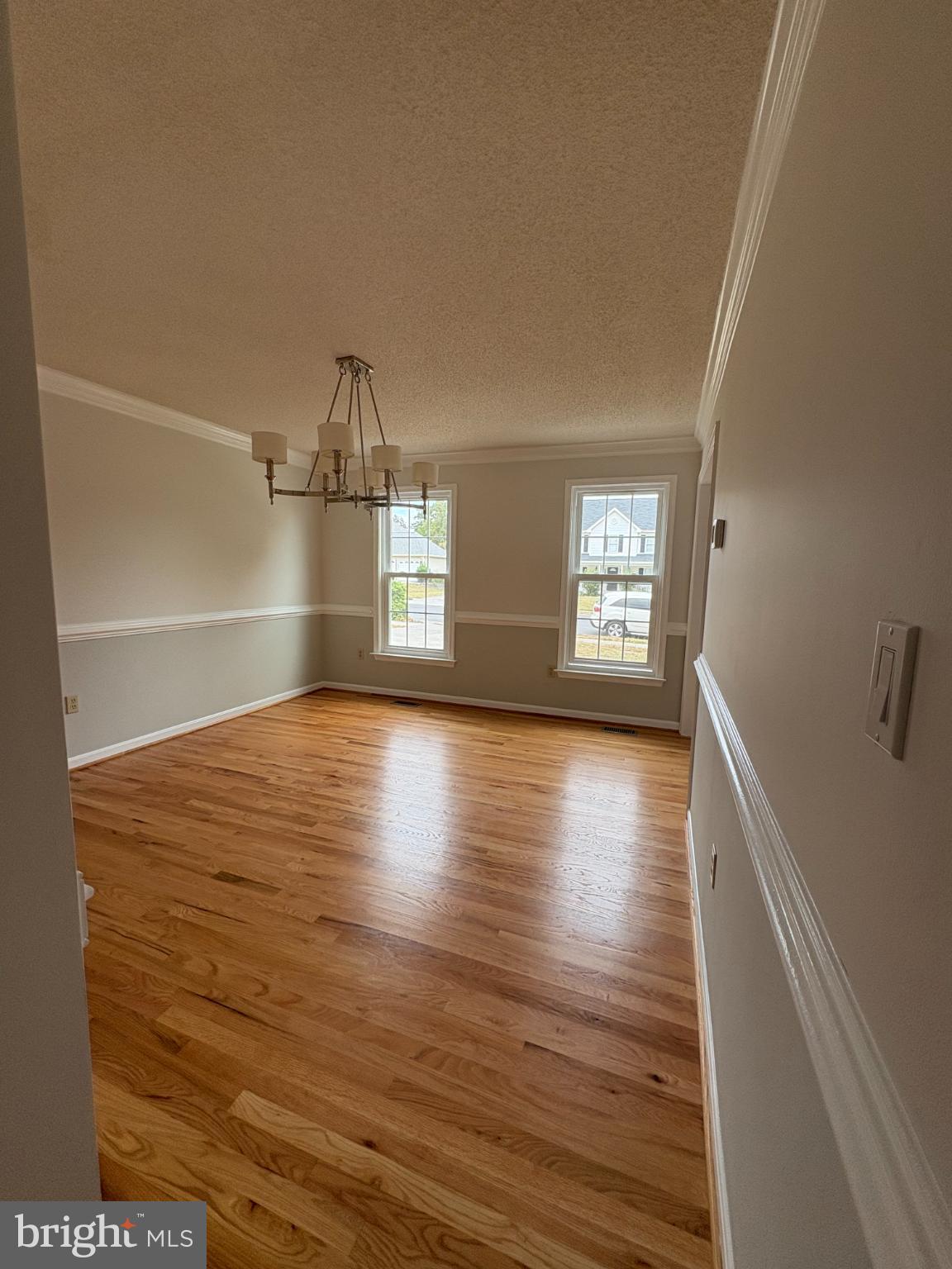 WOODSIDE ESTATES - Residential