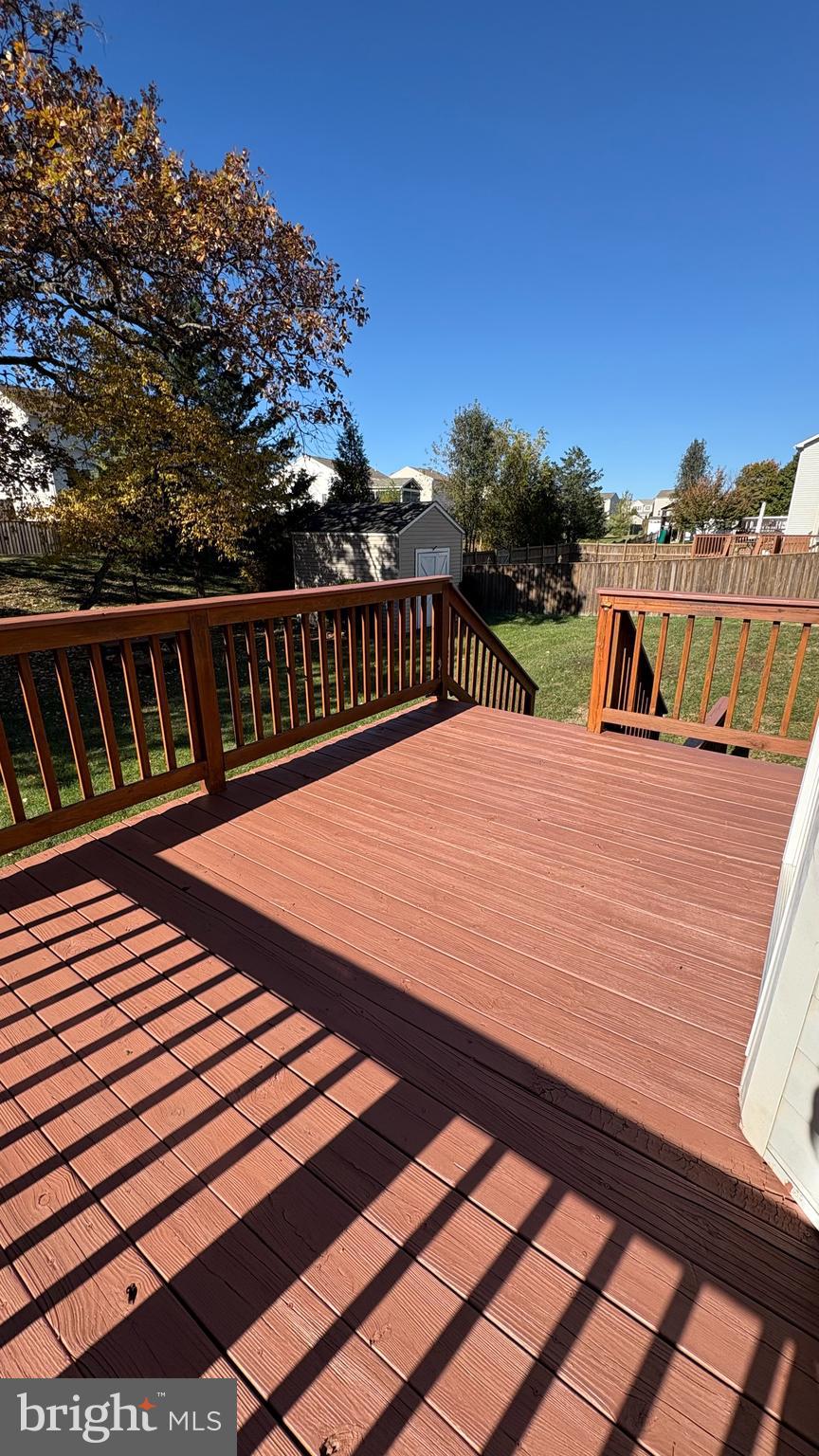 WOODSIDE ESTATES - Residential