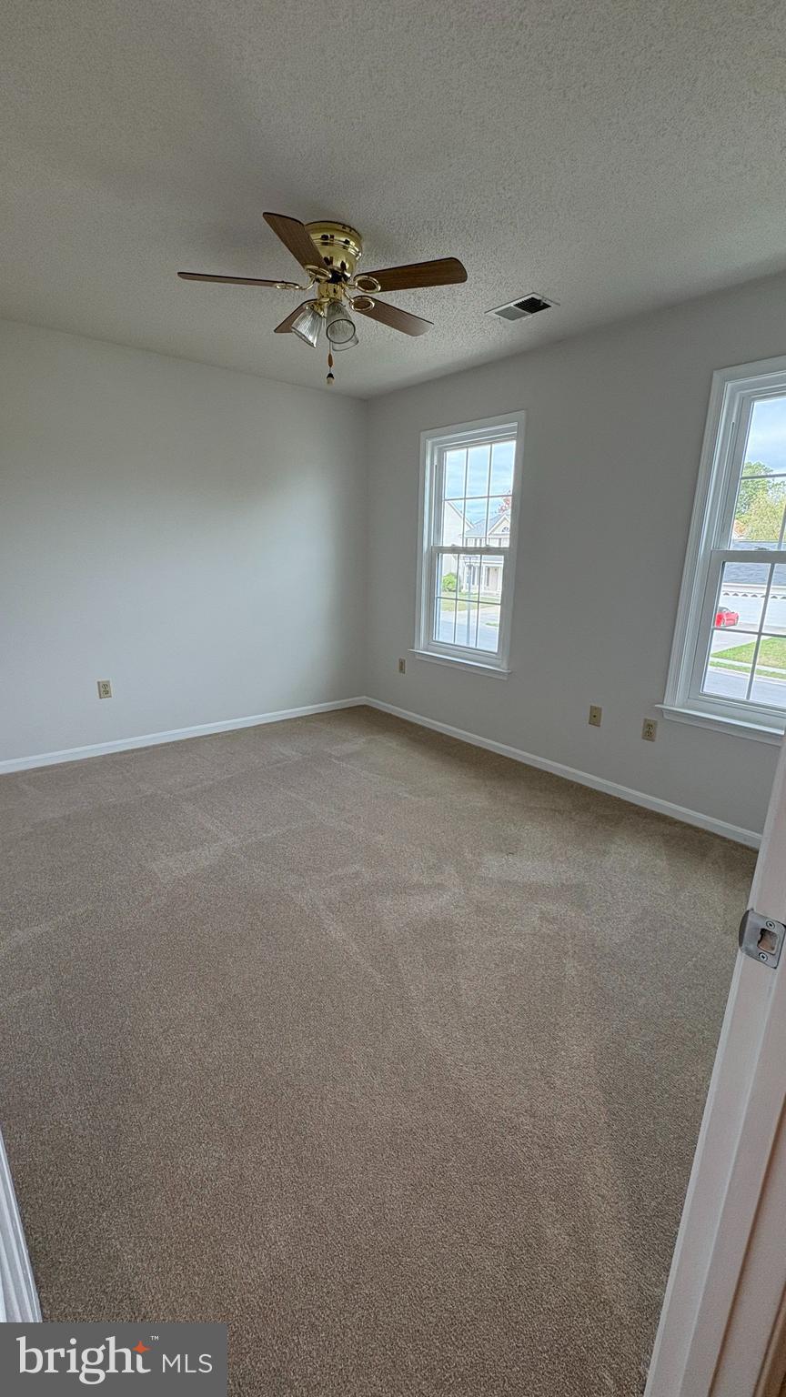 WOODSIDE ESTATES - Residential