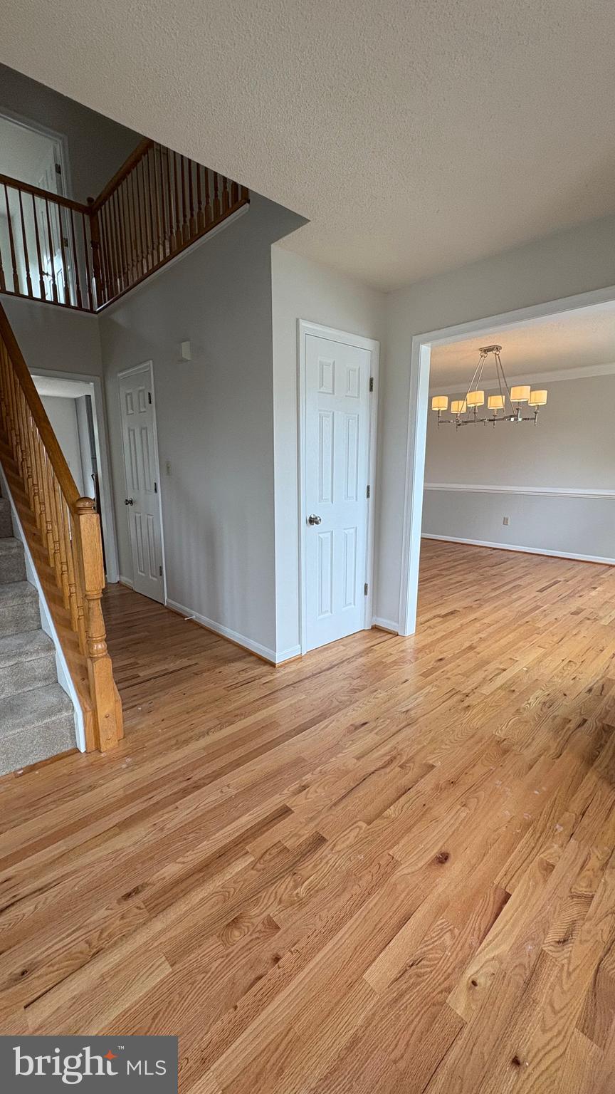 WOODSIDE ESTATES - Residential