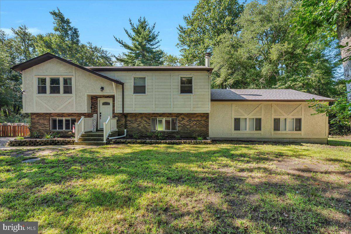 635 RARITAN AVENUE - Photo 2