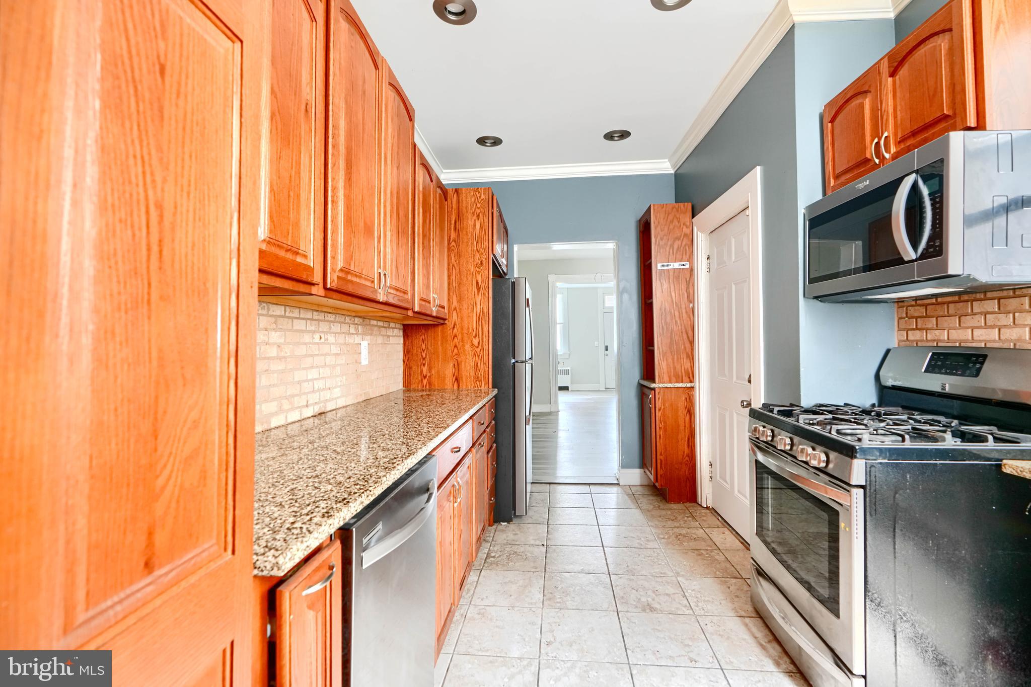 LITTLE ITALY - Residential