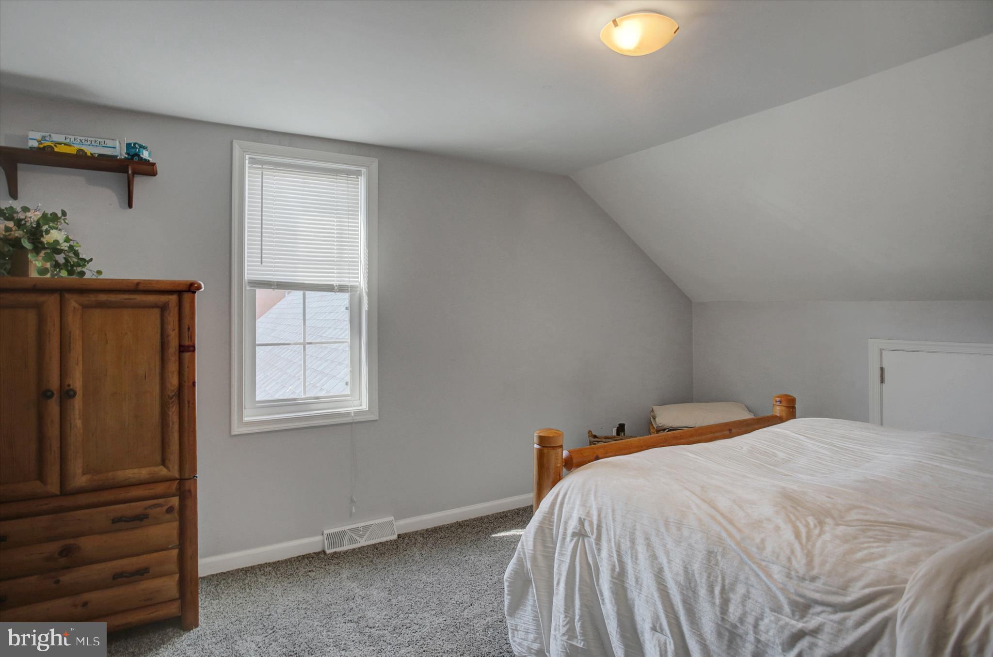 HAMILTON - Residential