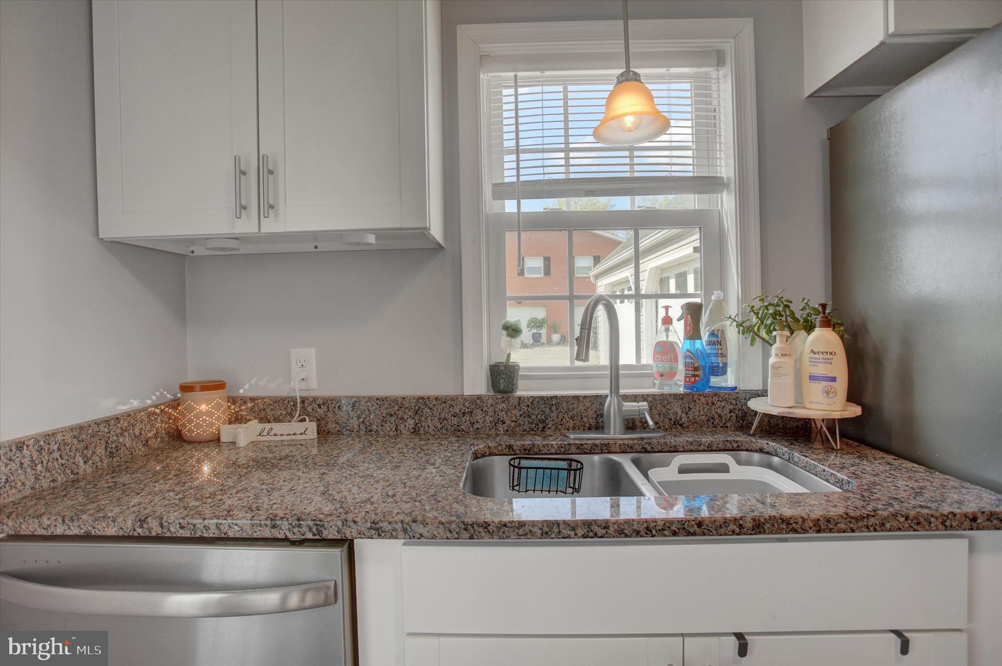 HAMILTON - Residential